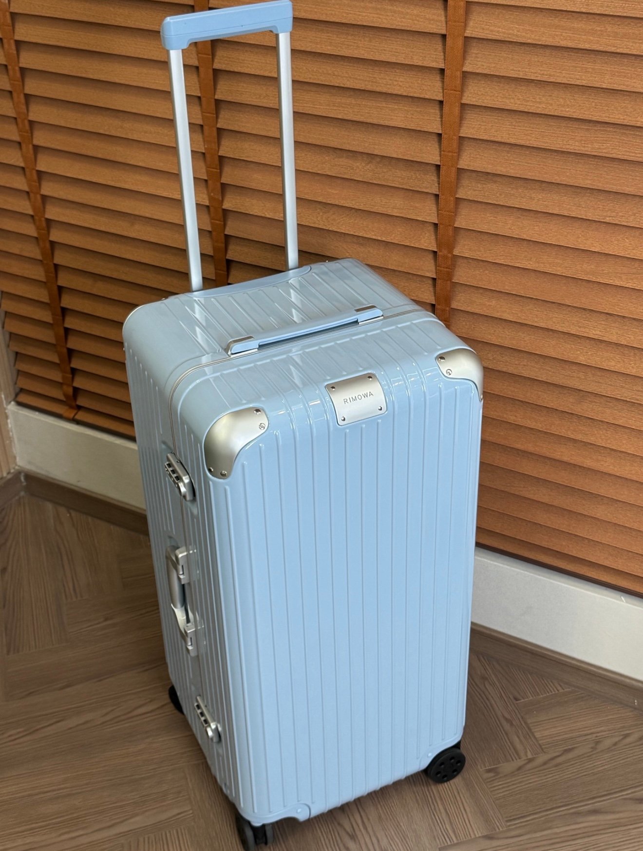 suitcase RIMOW/ w。 Hybird
