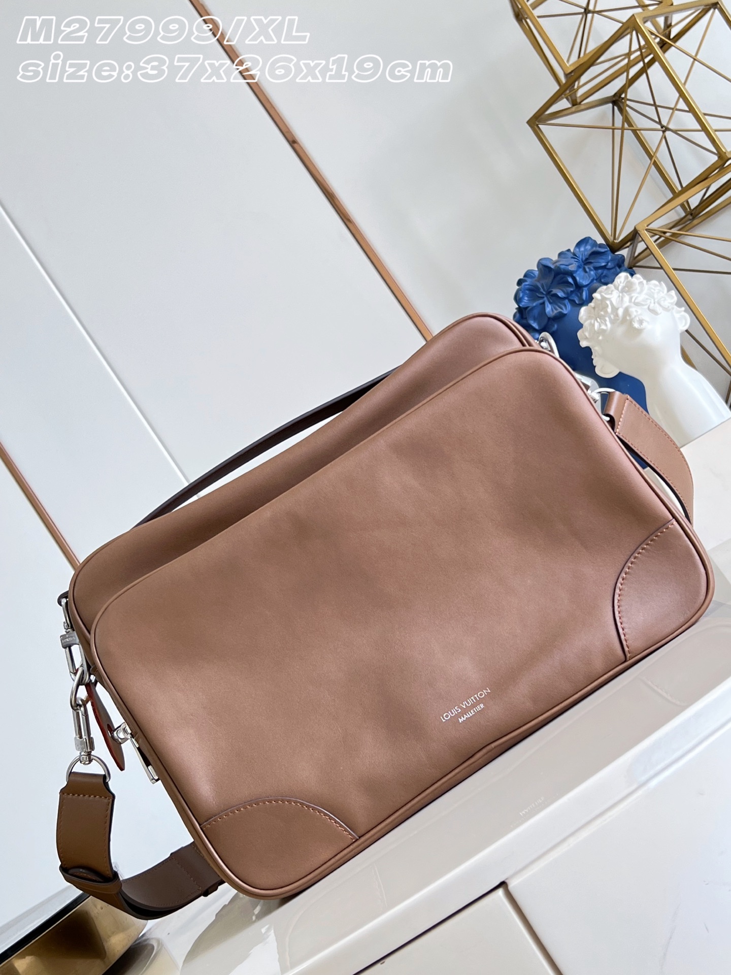 LV bag M27999 | Nil XL LV Blason 37 x 26 x 19 x — 1:1 Replica For Sale