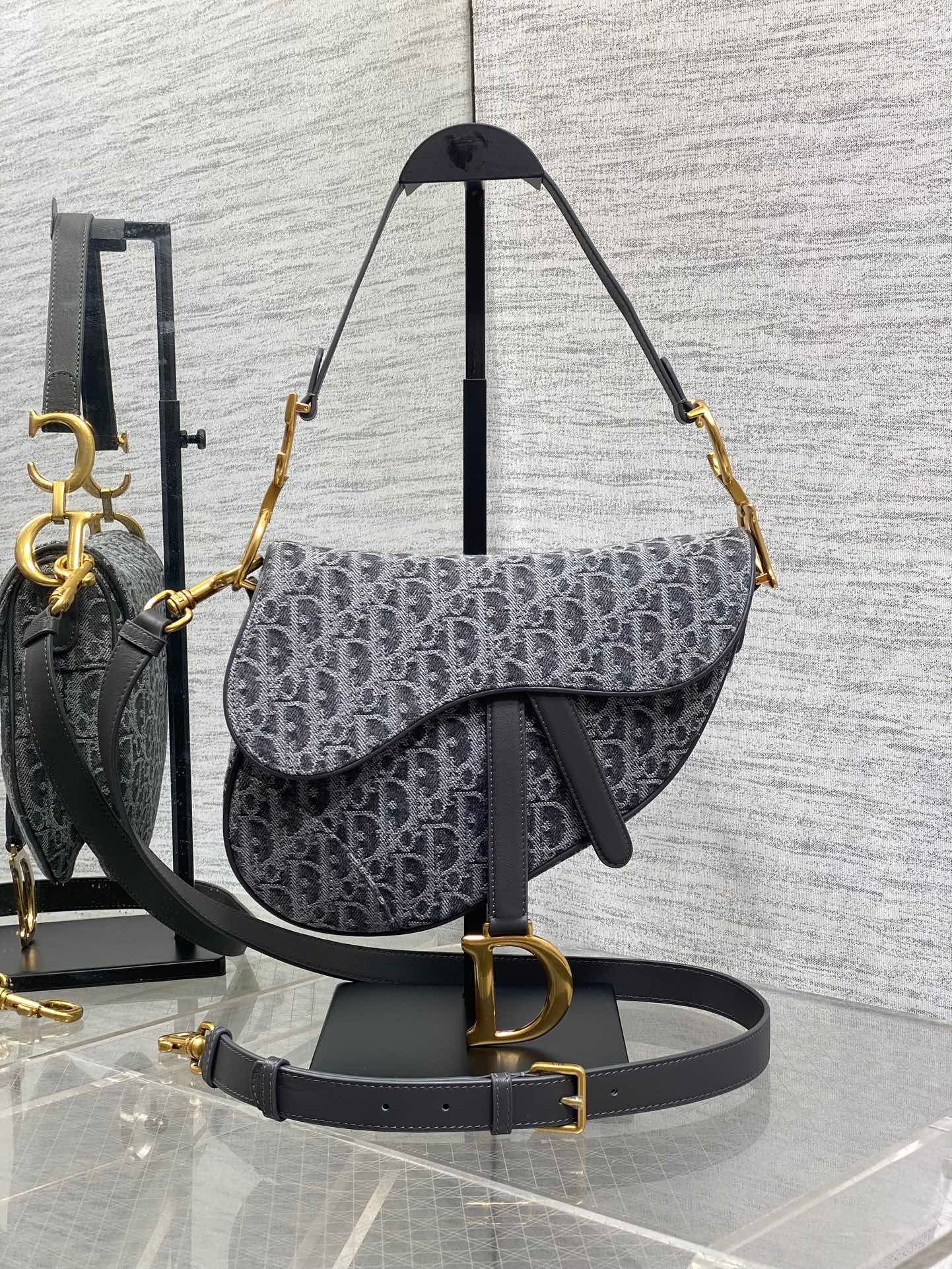 Dior bag Premium original factory with complete packaging