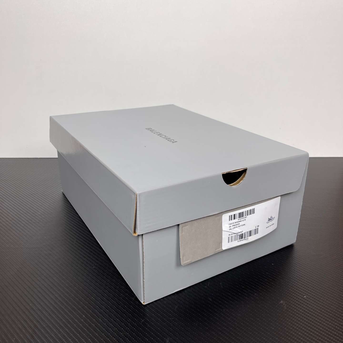 XA BALENCIAGA 3 XL 734731 W3 XMM4210 — 1:1 Replica For Sale