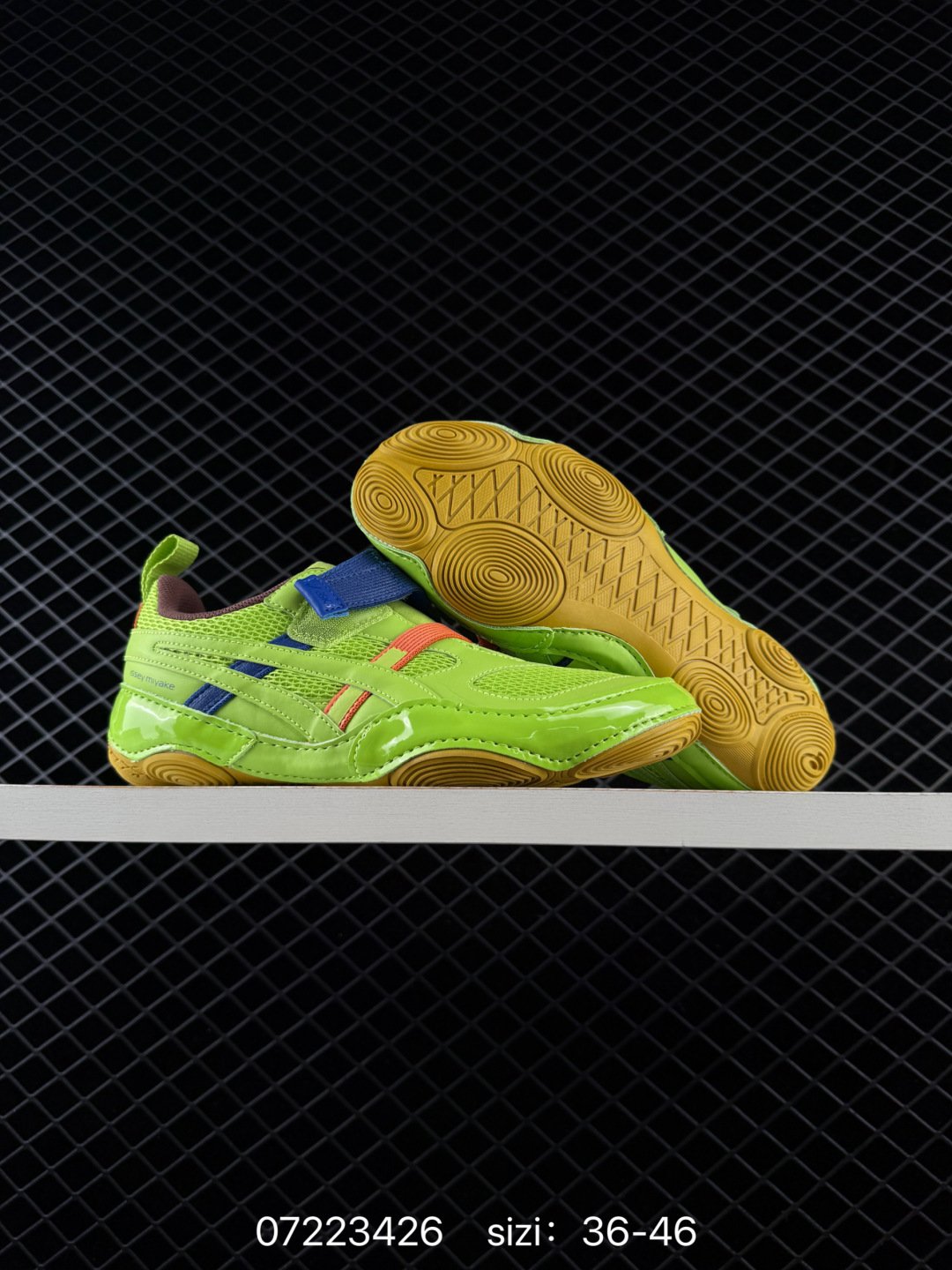 Other Asics Hypertaping
