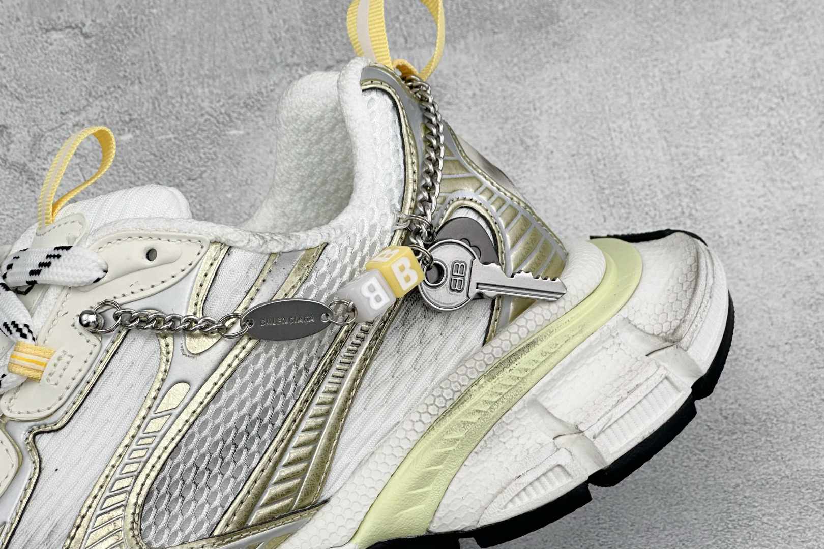 i8 Balenciaga 3 XL Extreme Laces 734734 W3 XCW1000 734734 W3 XCN9711 — Premium Replica