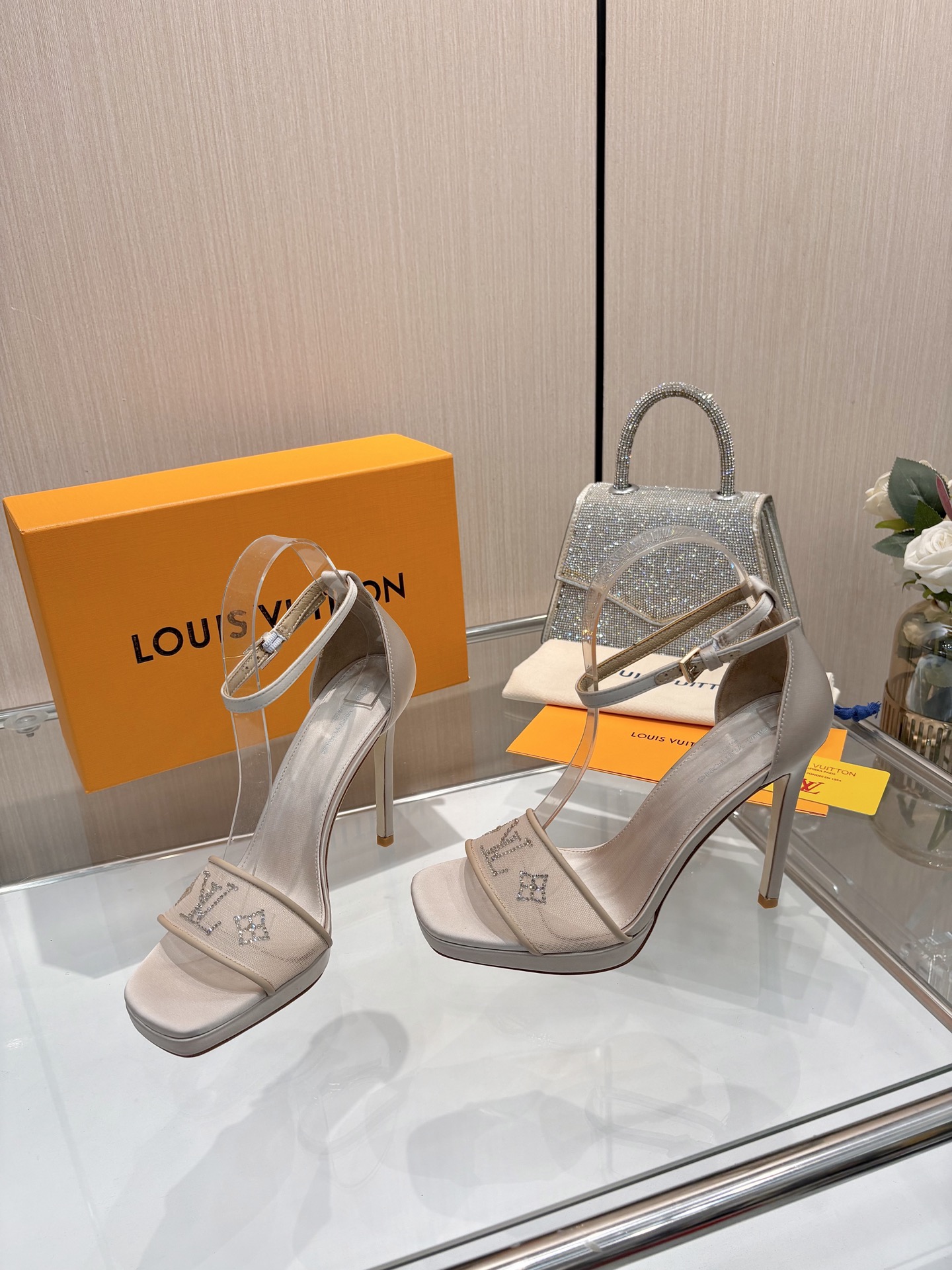 LV women's shoes L’s new spring/summer 2026｜hot-drilled high-heeled sandals are so beautiful — AAA Quality Replica