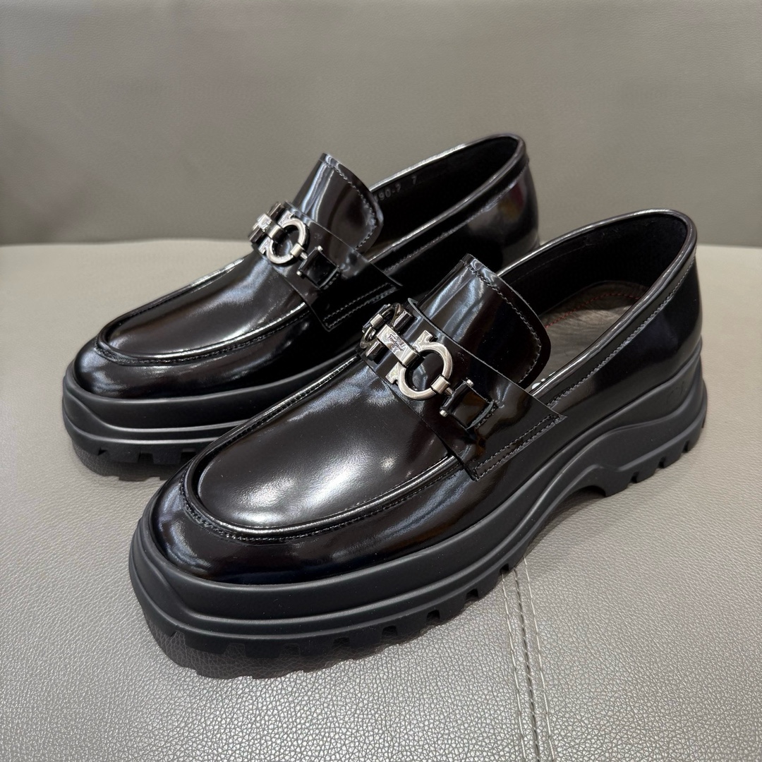 Ferragamo shoe Gancini Tubular 39 44(38.45.46 ) — AAA Quality Replica