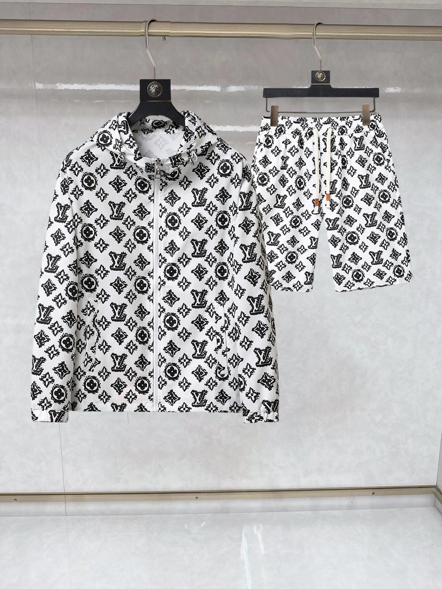 LV men Louis Vuitton LV 2026 n M XXXL L 175/140 — AAA Quality Replica
