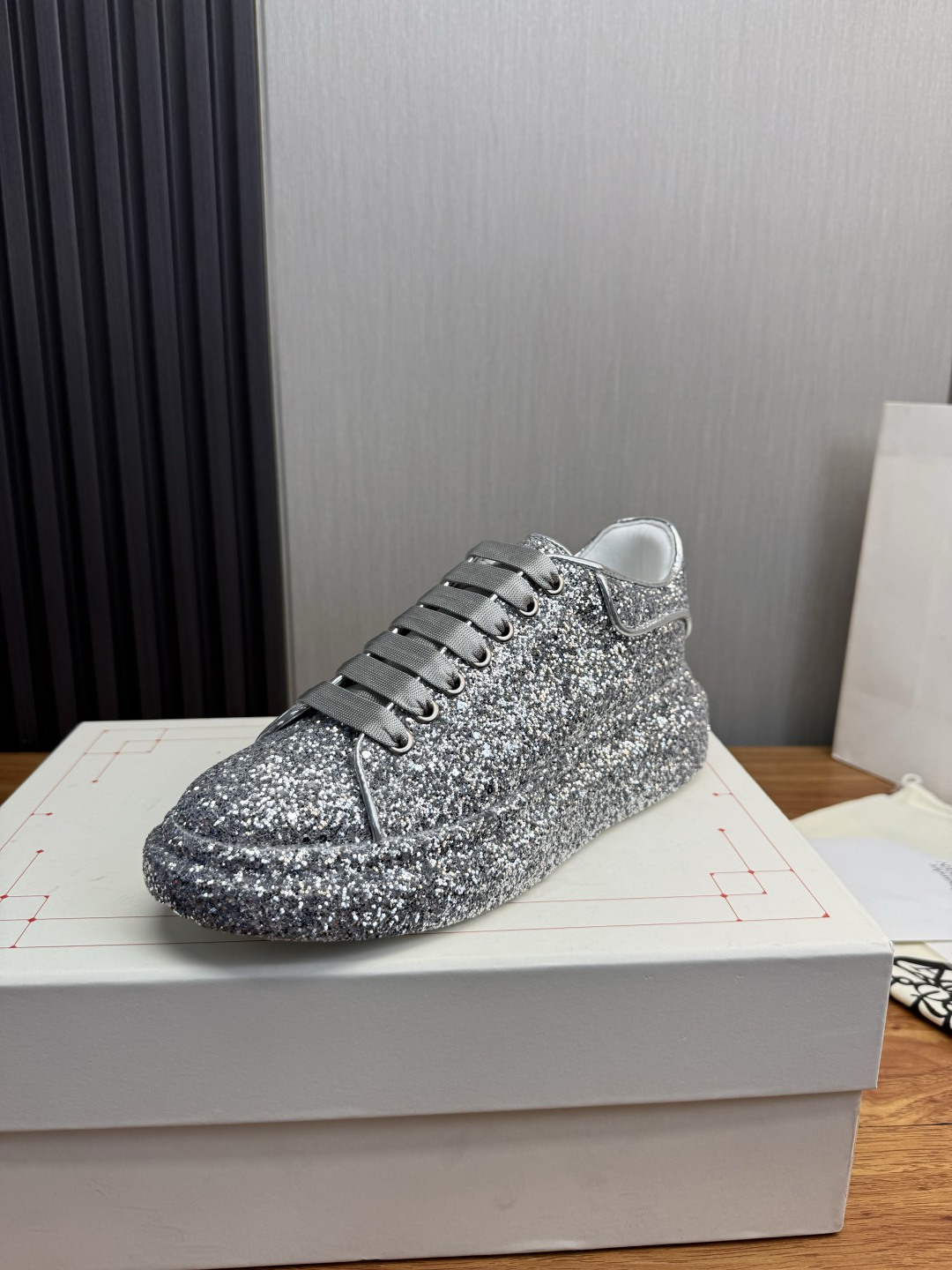 Alexander Mc Queen Women's Shoes Factory — 1:1 Replica