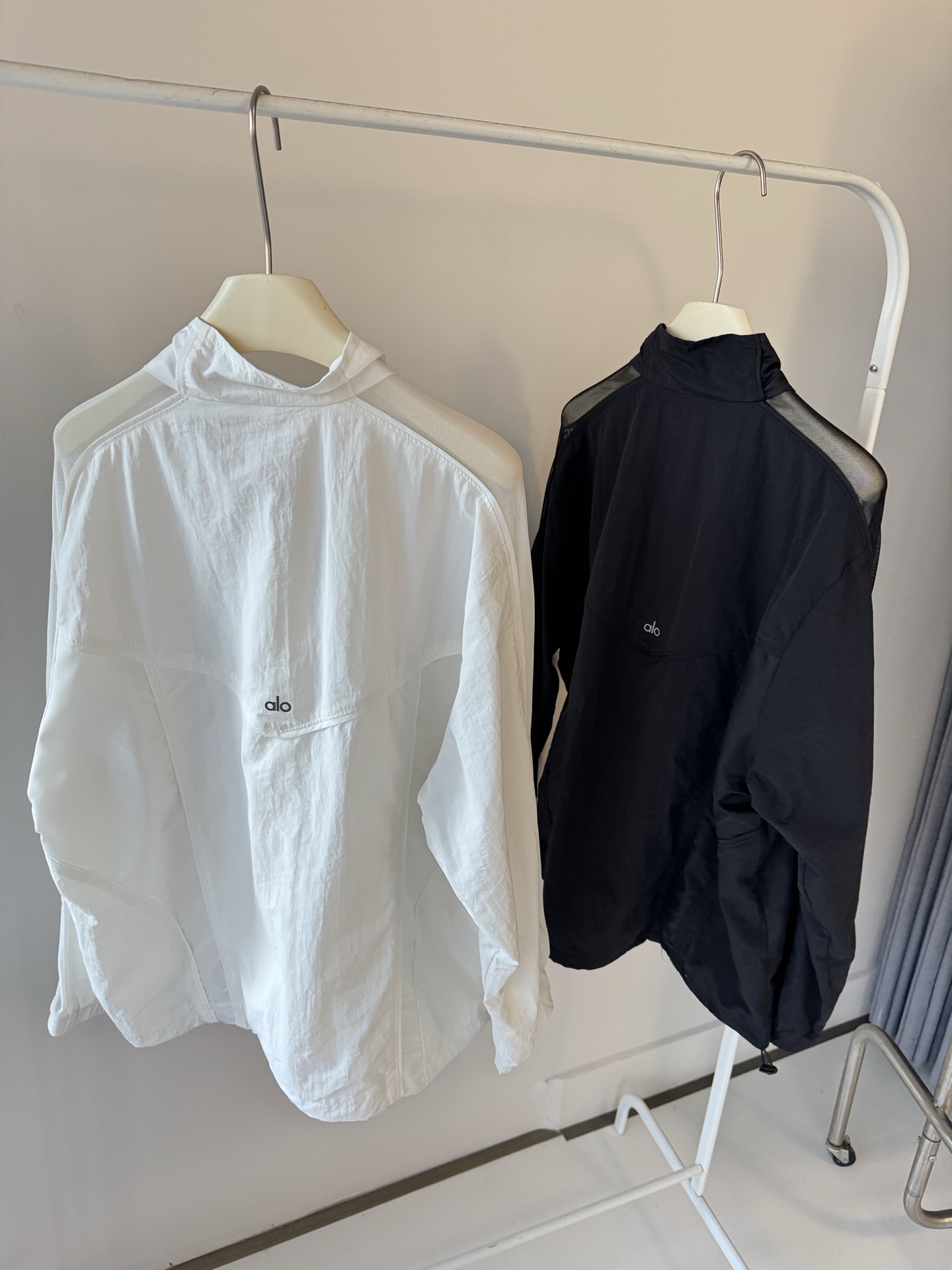 Alo Jacket Say goodbye to cheapness! The craftsmanship of this jacket puts all similar products — 1:1 Replica