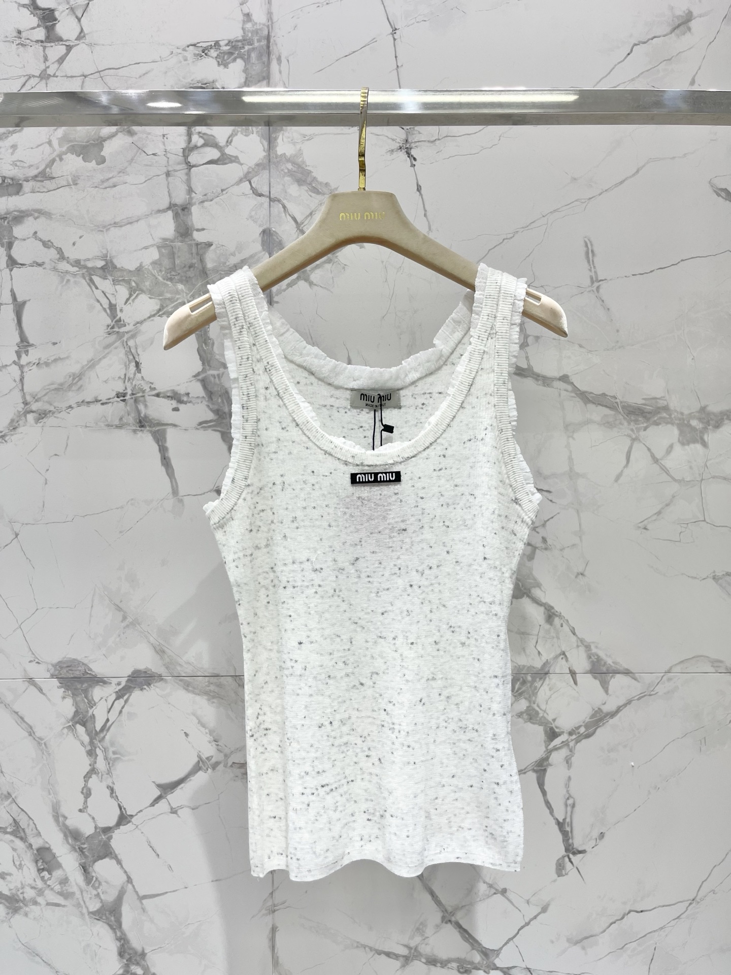 Miumiu Women 𝗠𝗜𝗨𝗠𝗜𝗨* Miu early spring New lace girly age-reducing knitted vest — Premium Replica