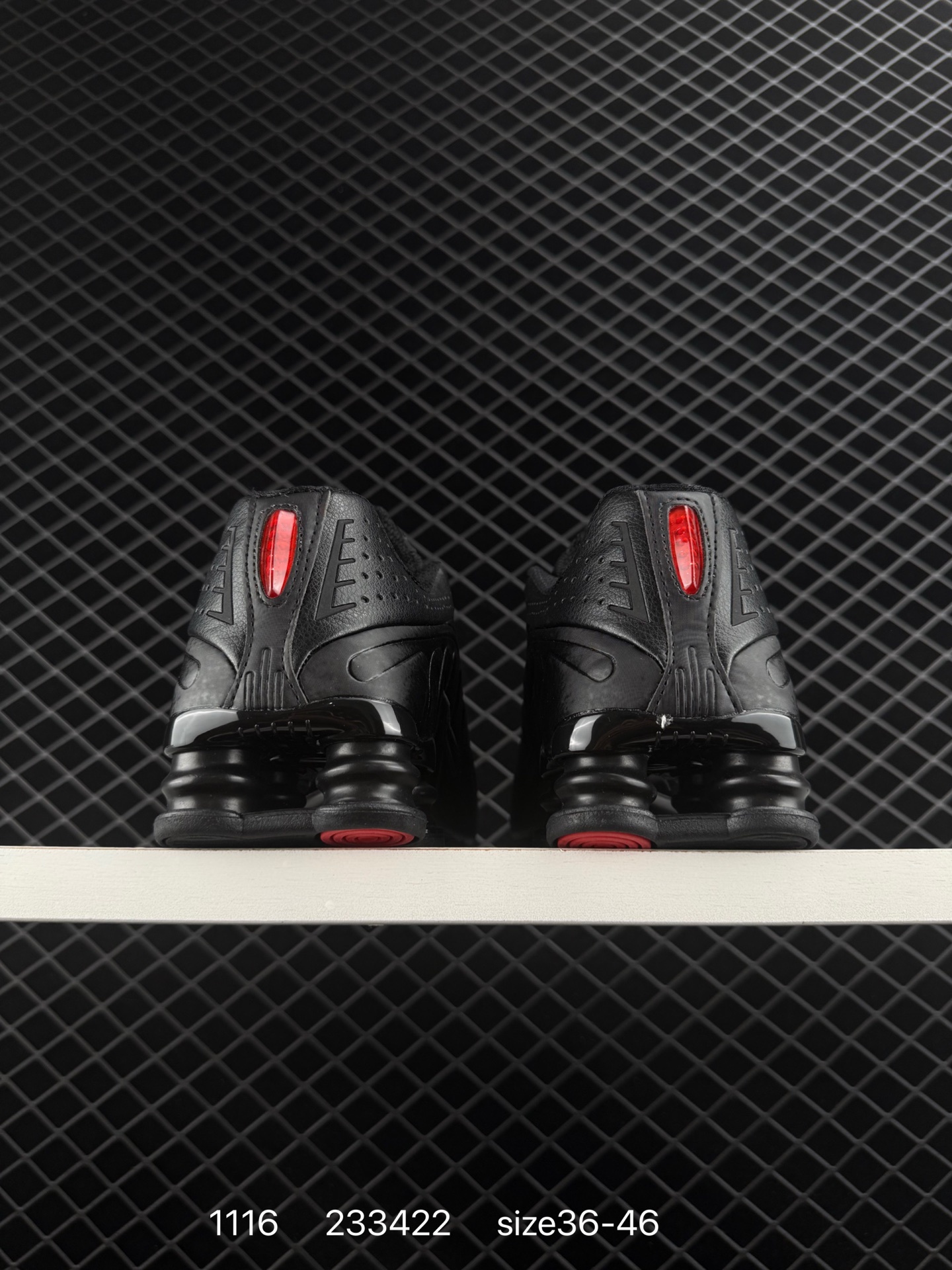 Nike Shox R4 Black Red EU 36-46 Running Unisex BS-74179