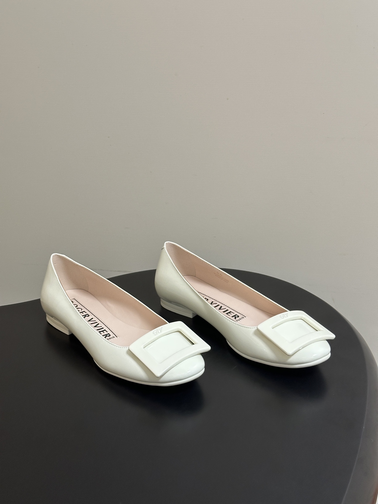 RV women's shoes New Roger vivier RV U Look — 1:1 Replica For Sale