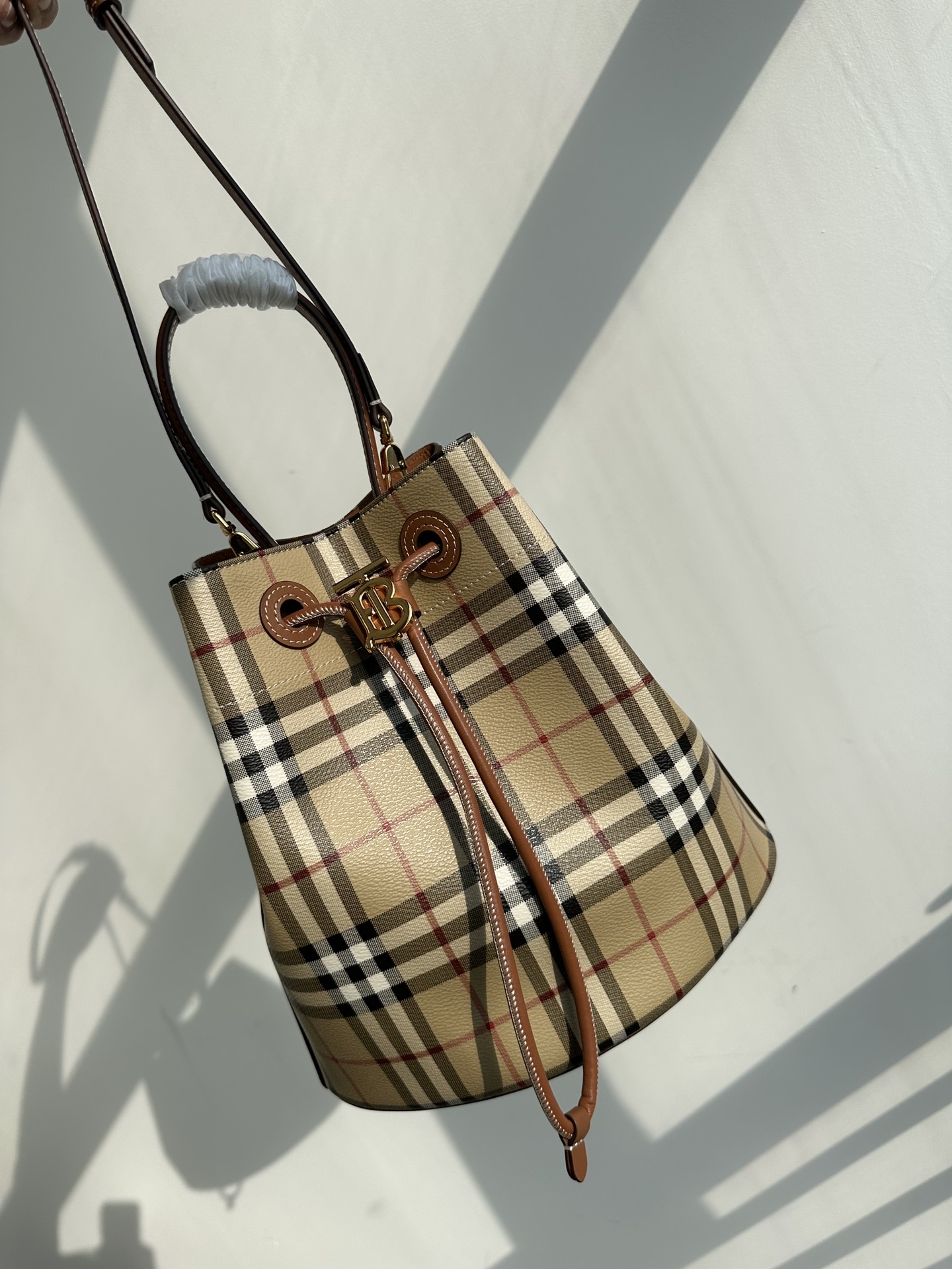 Burberry bag B Series TB Series Vintage + Thomas Burberry 26 X26 X16cm — 1:1 Replica For Sale