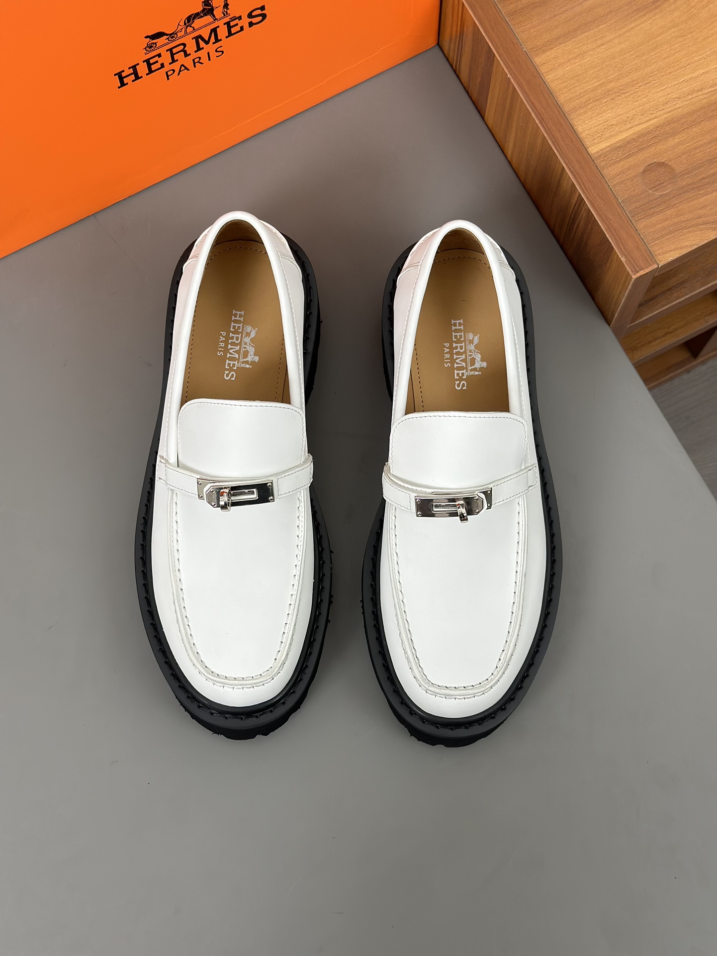 Hermes shoe Please contact the homepage for this multi-color detailed picture and real-life video — Premium Replica