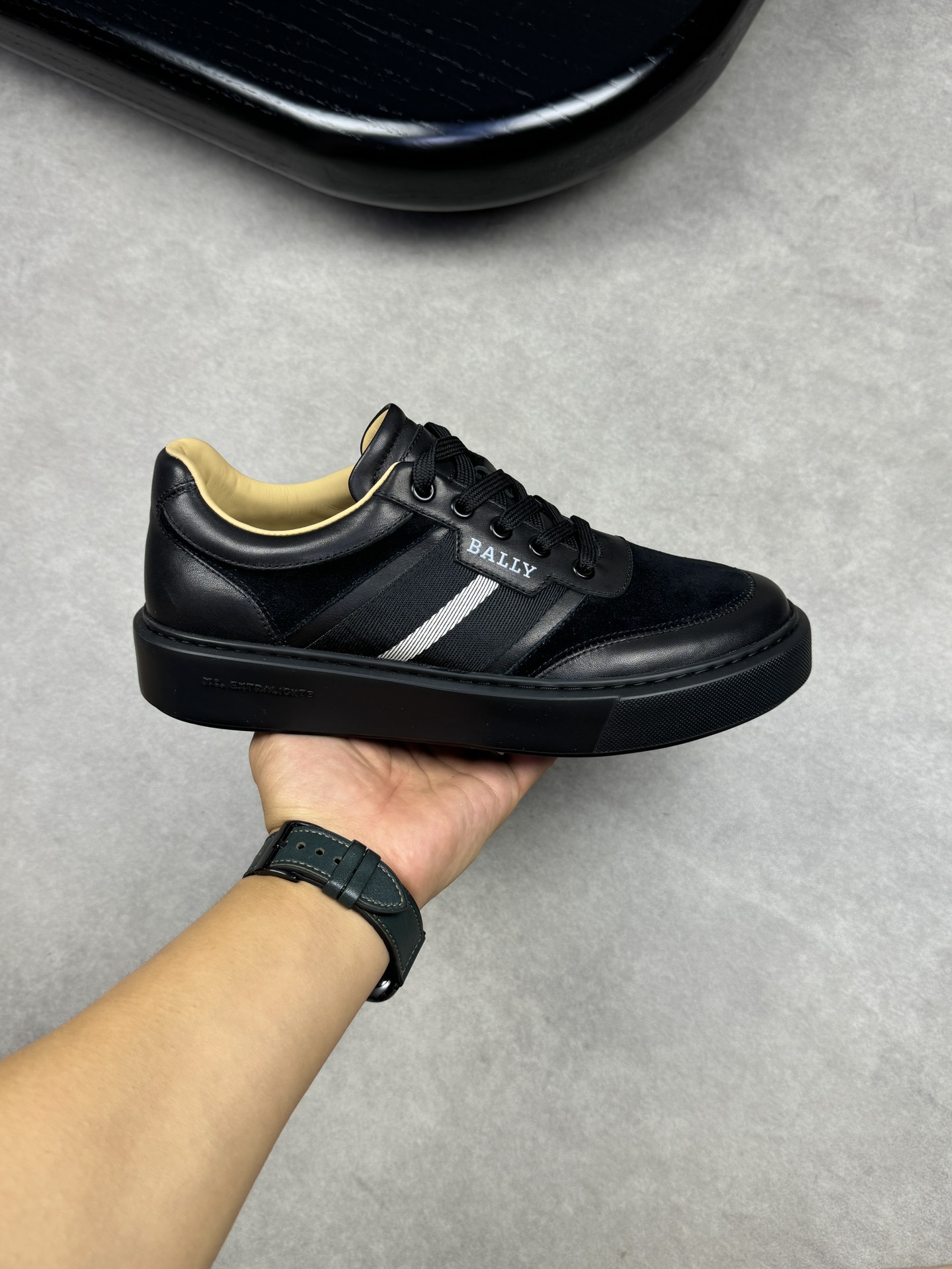 Prada shoe Please contact the homepage for this multi-color detailed picture and real-life video — Premium Replica