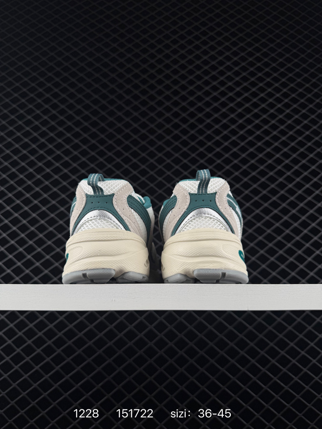 New Balance MR530:MR530 SG ID:151722 Size:36-45 ¥ 110 — 1:1 Replica