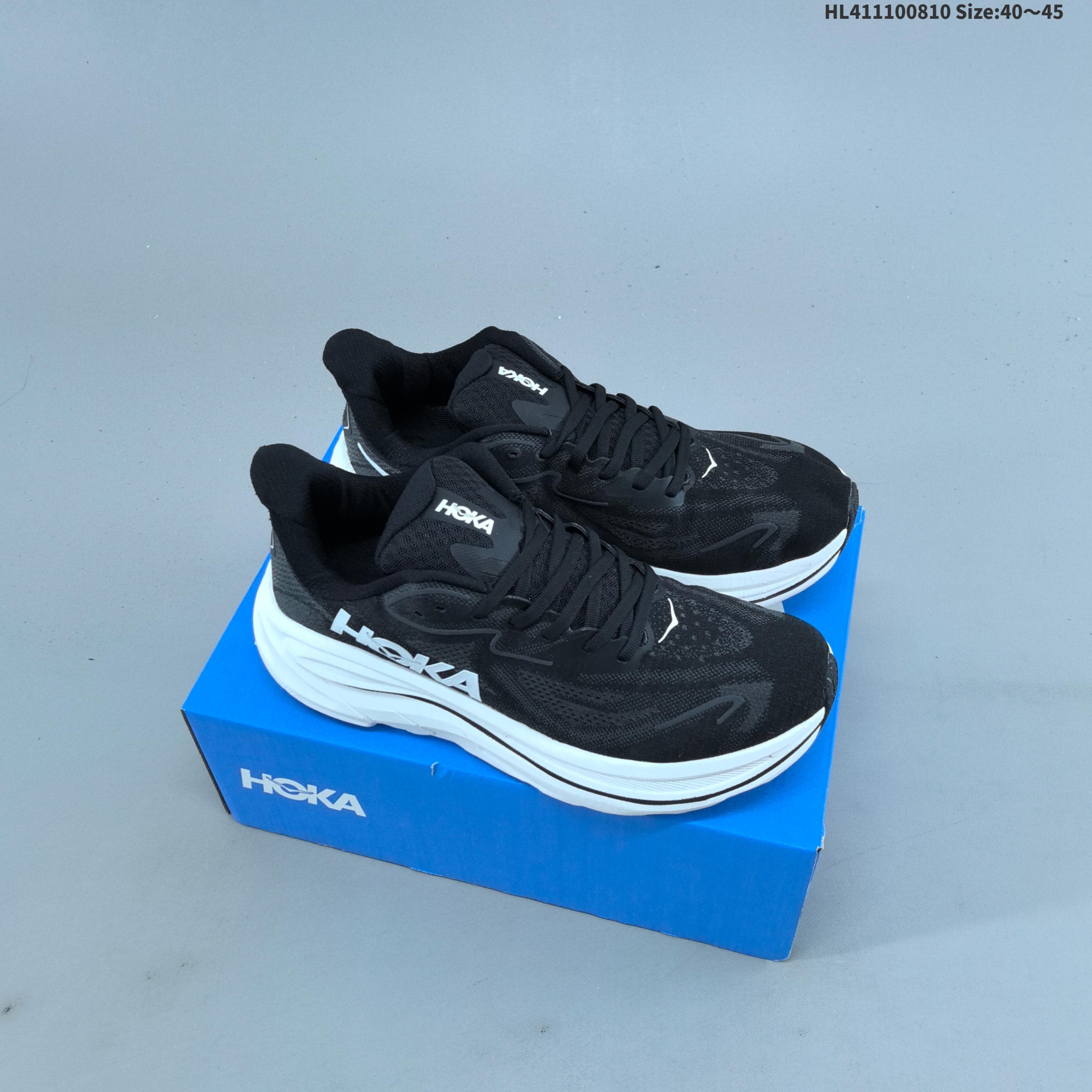 HOKA Clifton 10 Wide Black White EU 40-45 Running Shoe Running Sneakers - Men s BS-69333