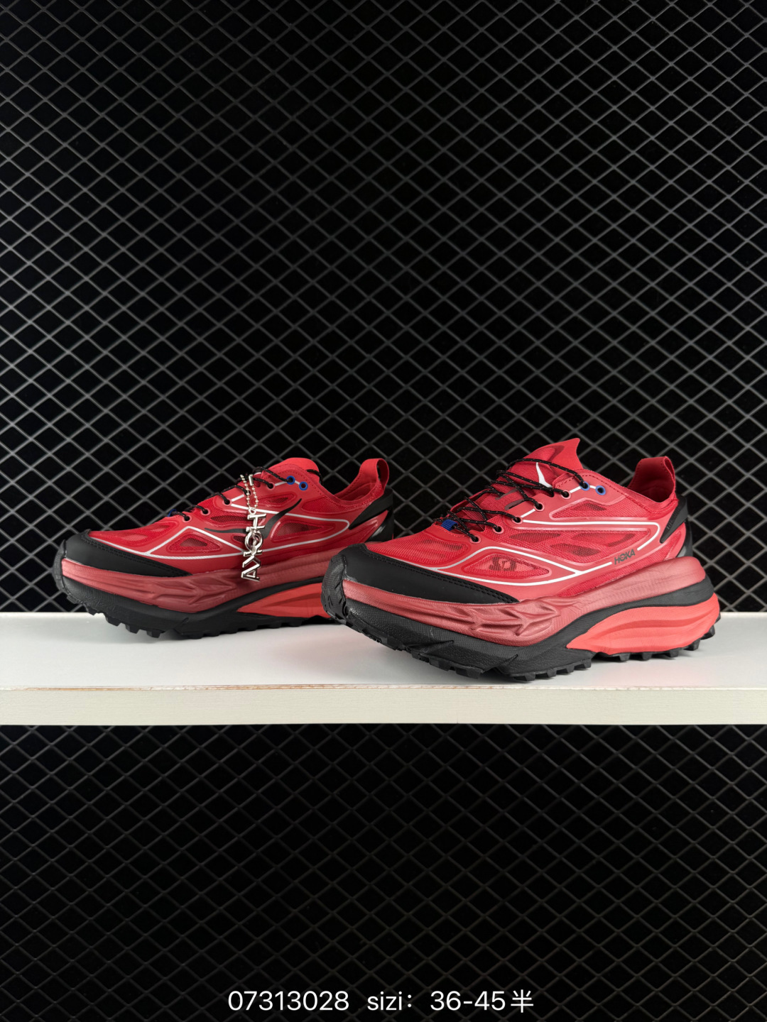 HOKA ONE ONE Stinson 7 Red Black White Blue EU 36-45 Trail Shoe Trail Running Sneakers - Unisex BS-86134
