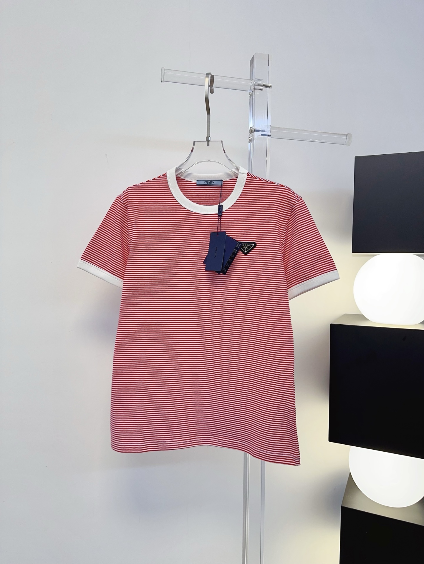 Prada Women PRA**New logo T-shirt logo sm L — 1:1 Replica