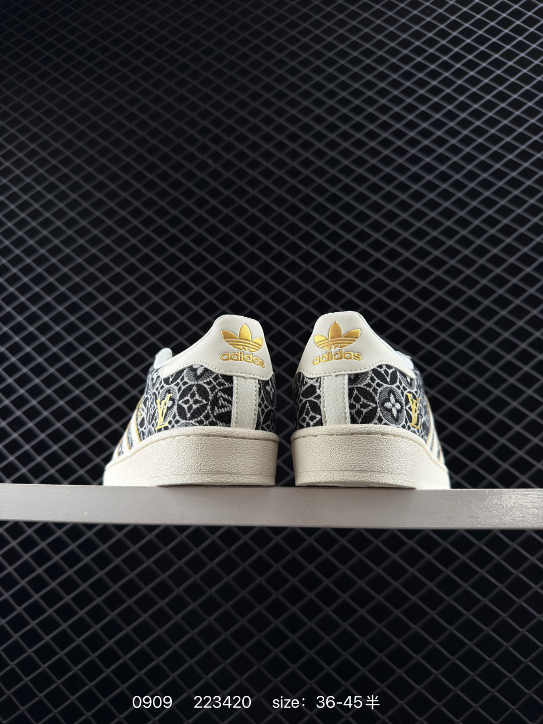 Adidas Originals Superstar «Сделай сам»
