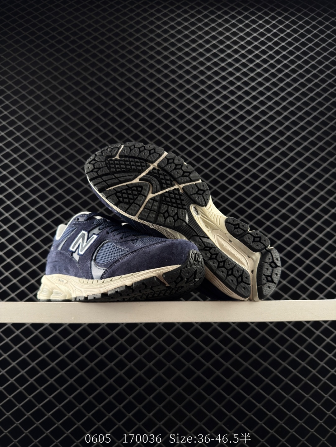 New Balance ML2002R0 Navy Blue Off White Black EU 36-46 5 Sneaker Unisex BS-83351