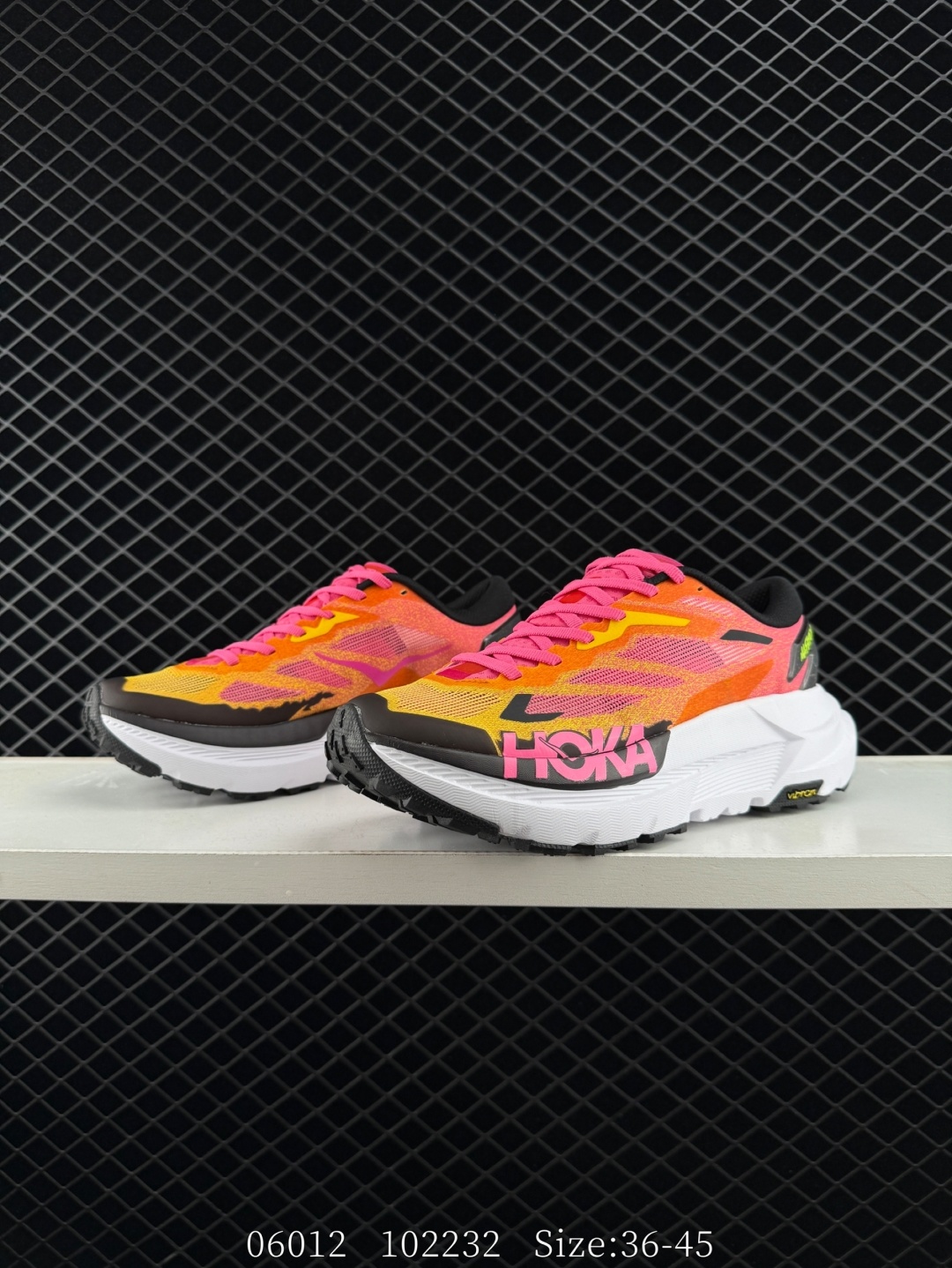 HOKA ONE ONE Mafate X Pink Orange Yellow Black White EU 36-45 Trail Shoe Trail Running Sneakers - Unisex BS-86602