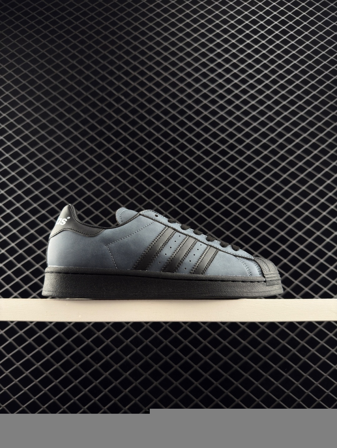 Adidas Originals Superstar ’DIY’ IG9270 35 — 1:1 Replica For Sale
