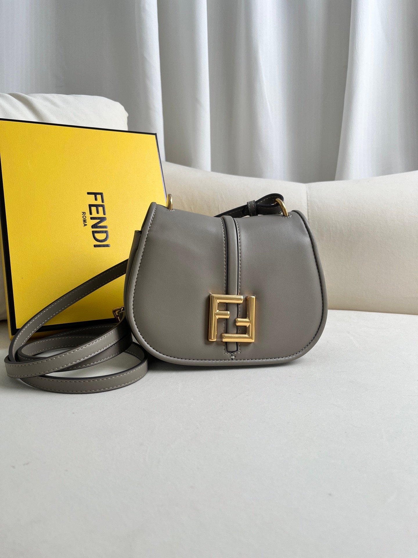 Fendi bag Premium