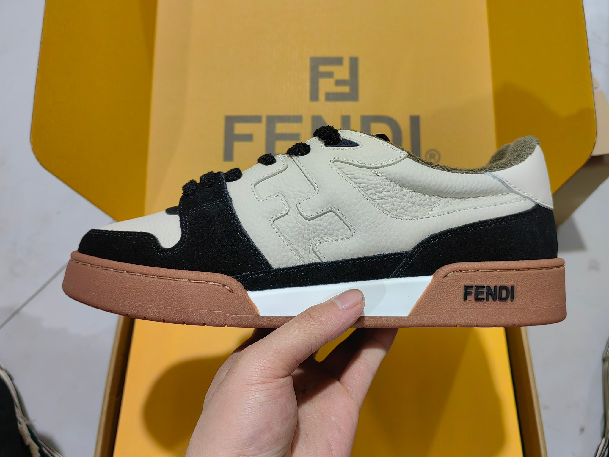 FENDI SHOE Fendi FEN Dl Fendi Match Fully Upgraded 35-45 1 — 1:1 Replica