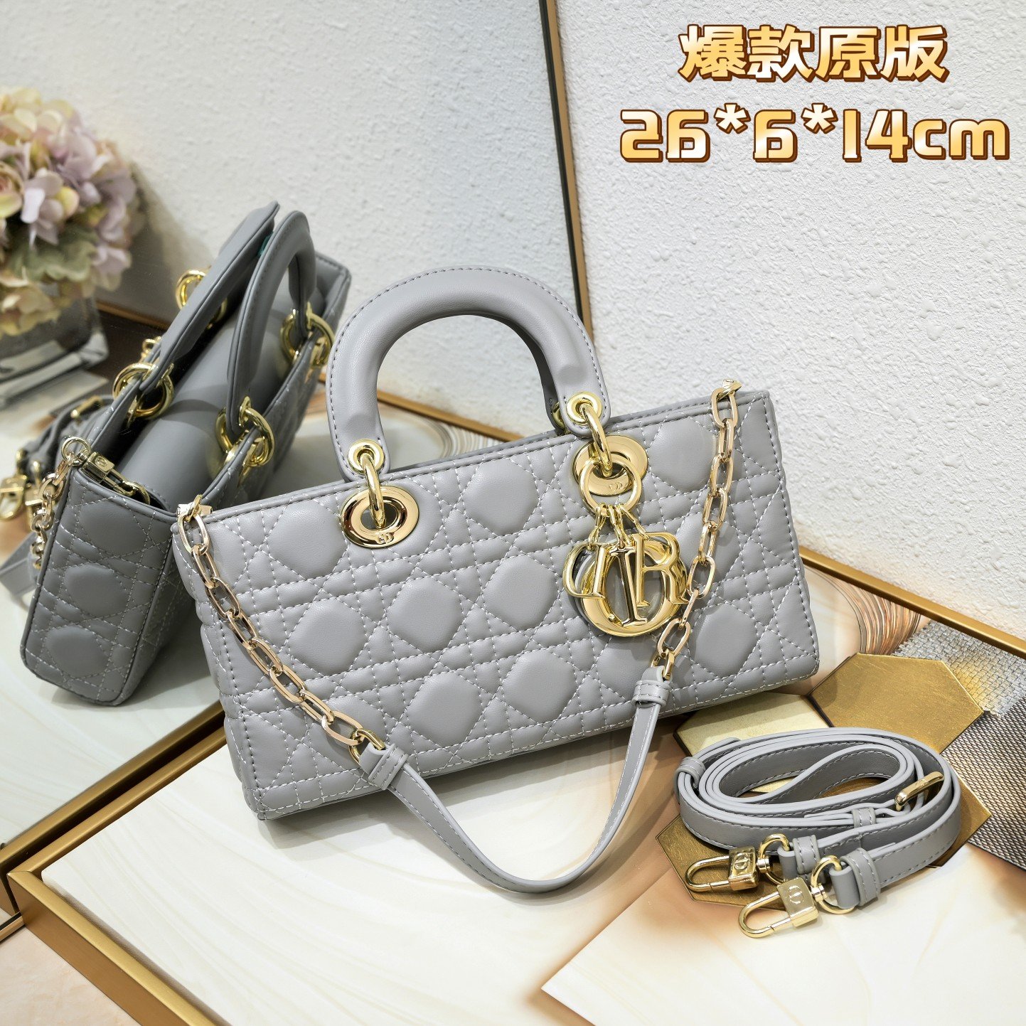 Dior bag 🈶 Lady D-Joy Dior 。 ， ， “D.I.O.R.” ， 。 、 ， 、