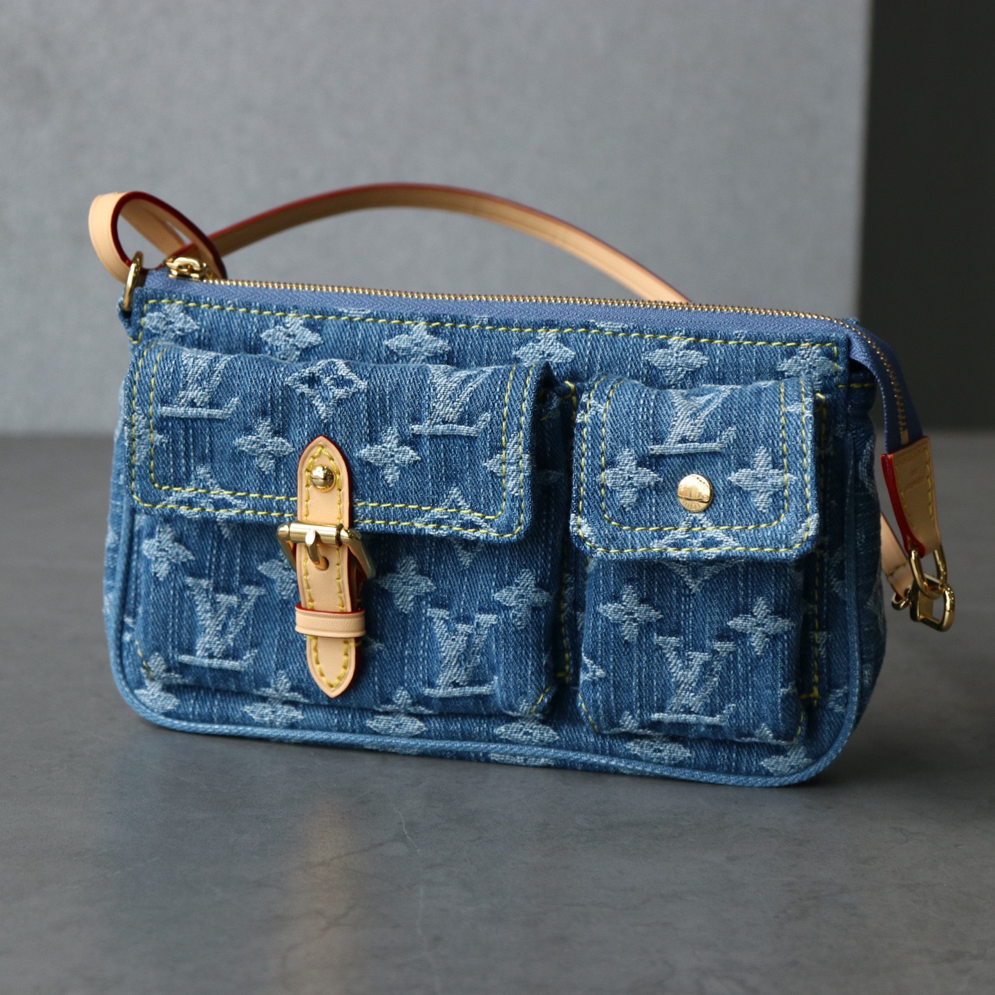 LV bag Actual pictures of all-steel chip raw materials! — Premium Replica