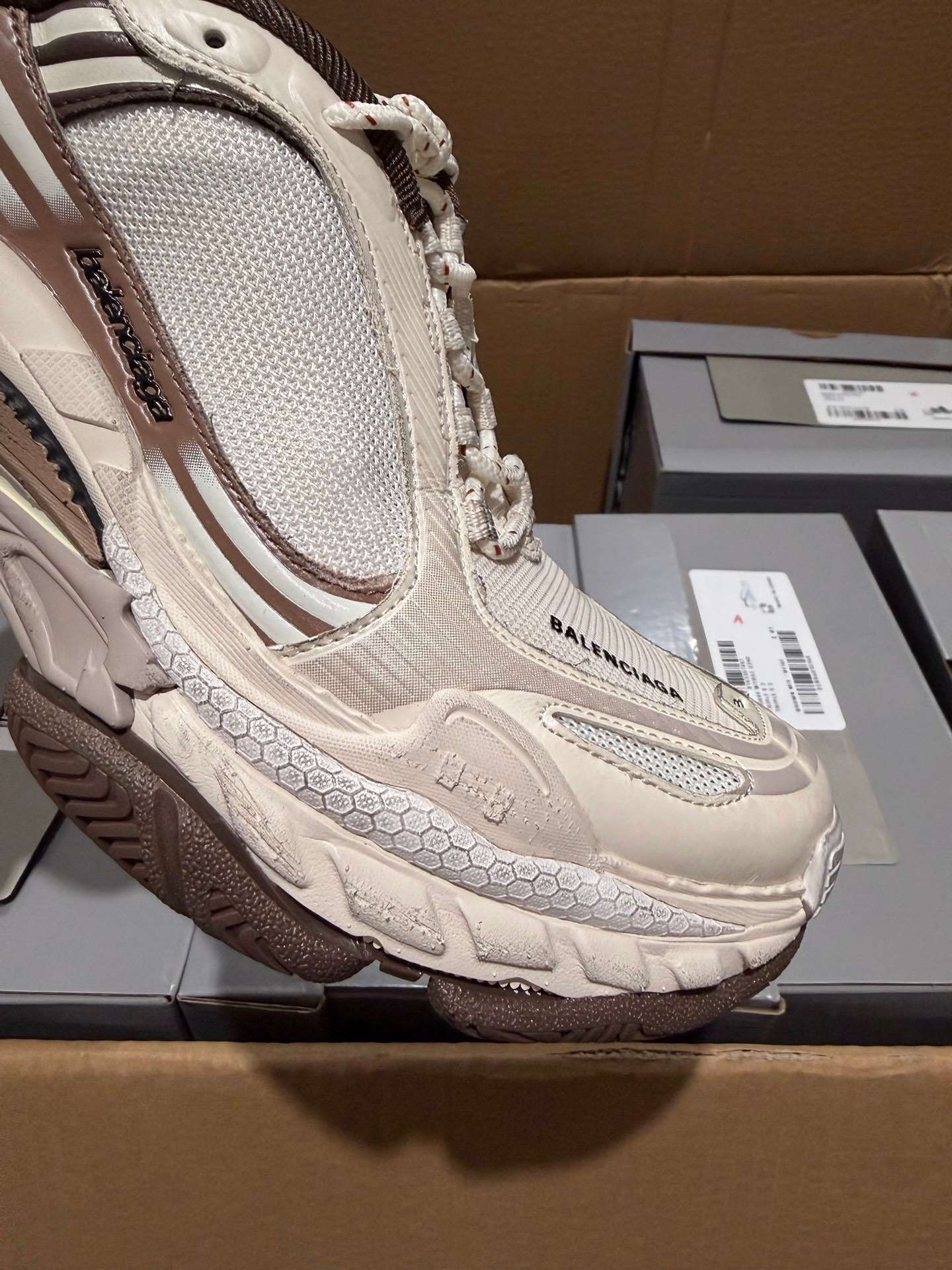 XA Balenciaga Triple S.2 865851 WTRS22290