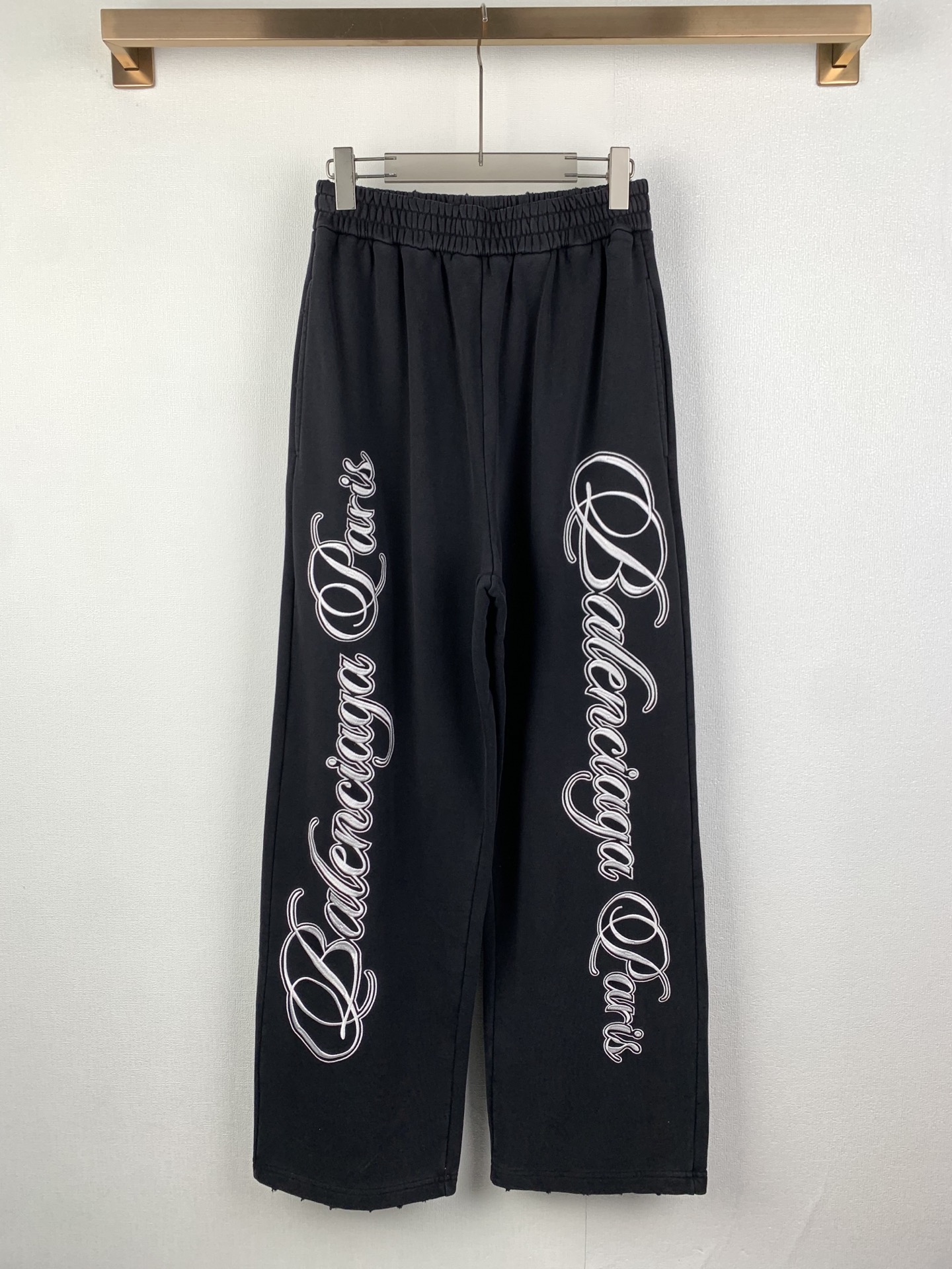 BALENCIAGA men Balenciaga | 3 B FOOTBALL BAGGY — Premium Replica