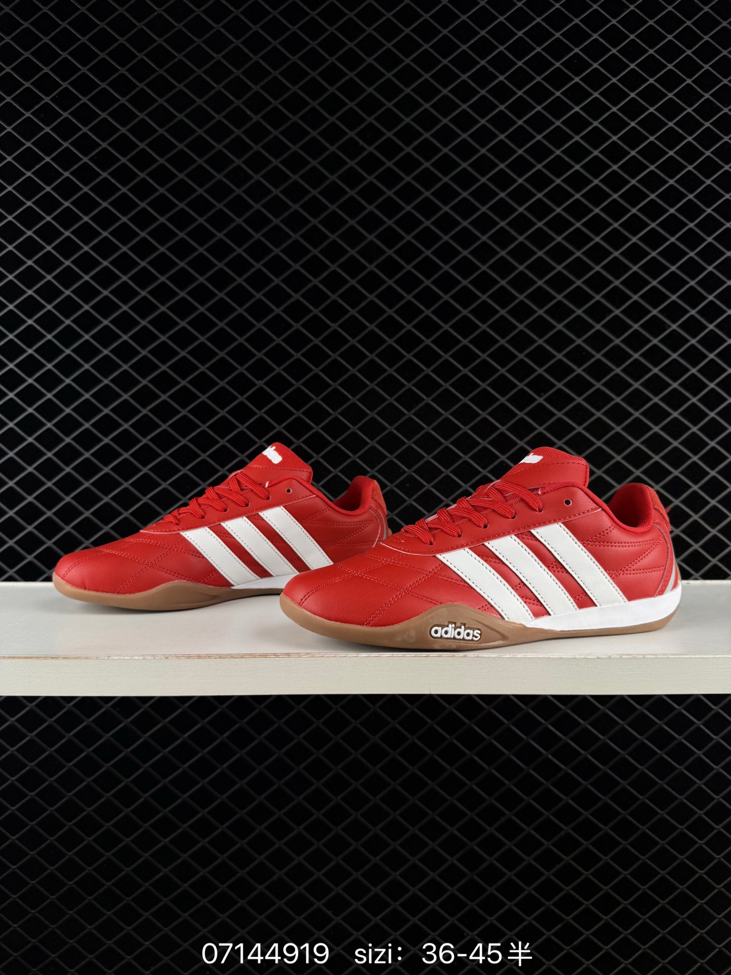Other adidas Adipista Trainers HQ9160 4919 Size:36-45 B ¥ 95 — 1:1 Replica