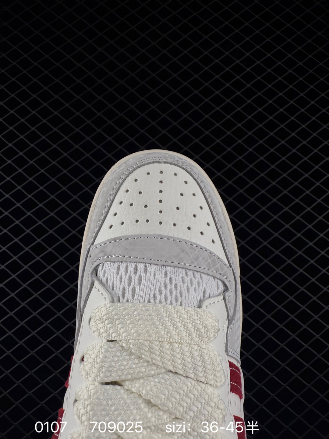 Adidas Forum BASSO CL:JP9969:36-45:709025