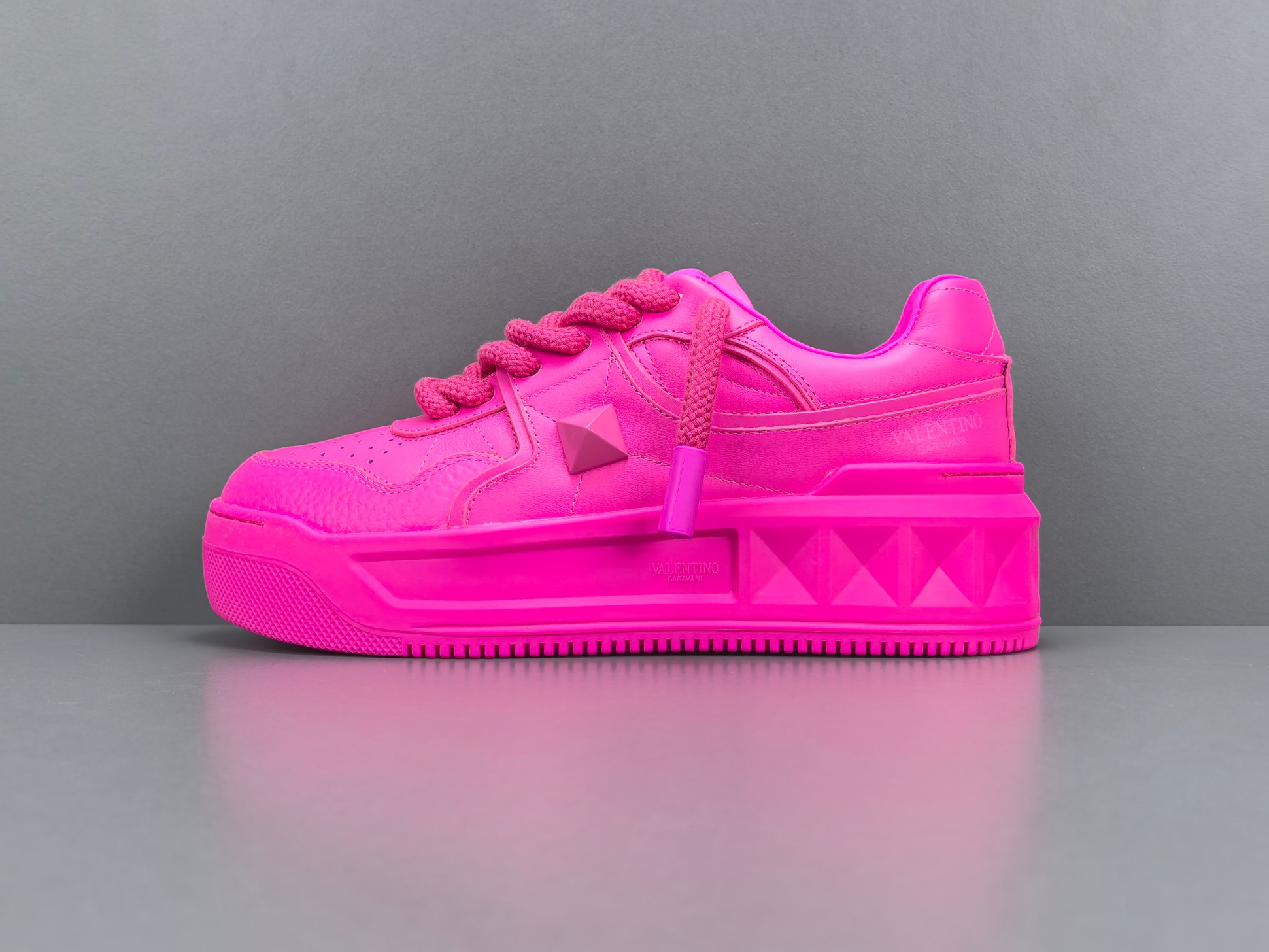 Chaussure VALENTINO P Channel Advantage Vente en gros disponible