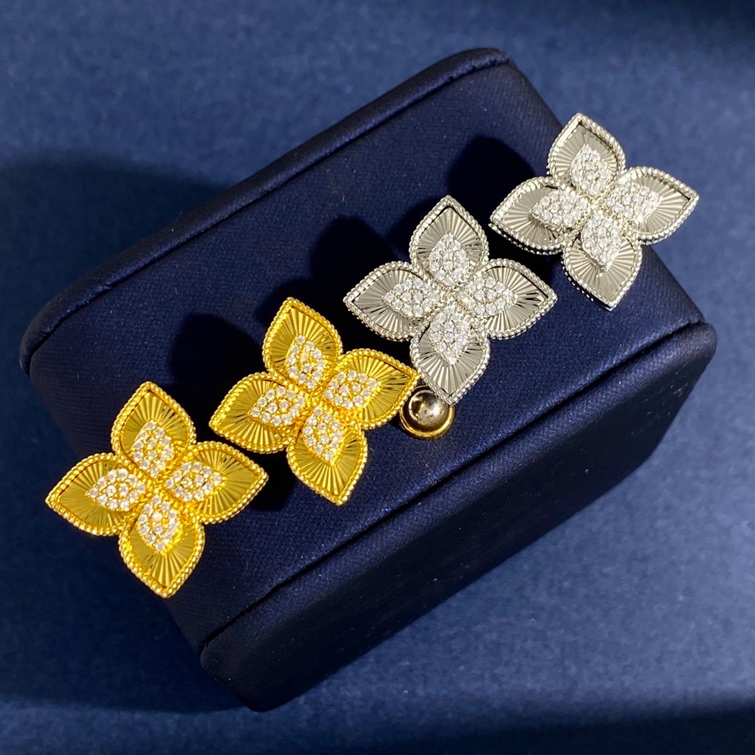 Orecchini Van Cleef Arpels Vintage Alhambra in oro giallo 18 carati con accenti di diamanti trasparenti in oro bianco 18 carati con accenti di diamanti trasparenti 15 mm