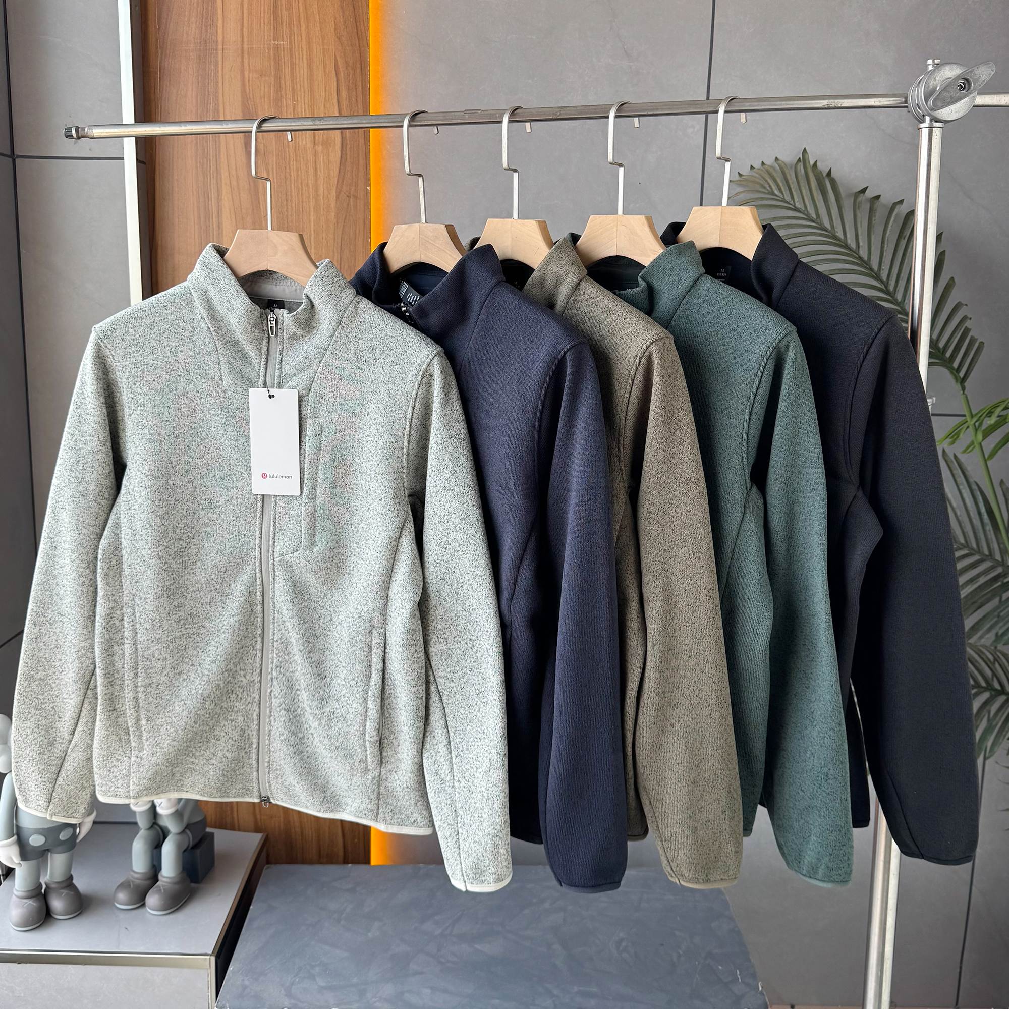 Lulu Herrenoberteile Lululemon Sojourn