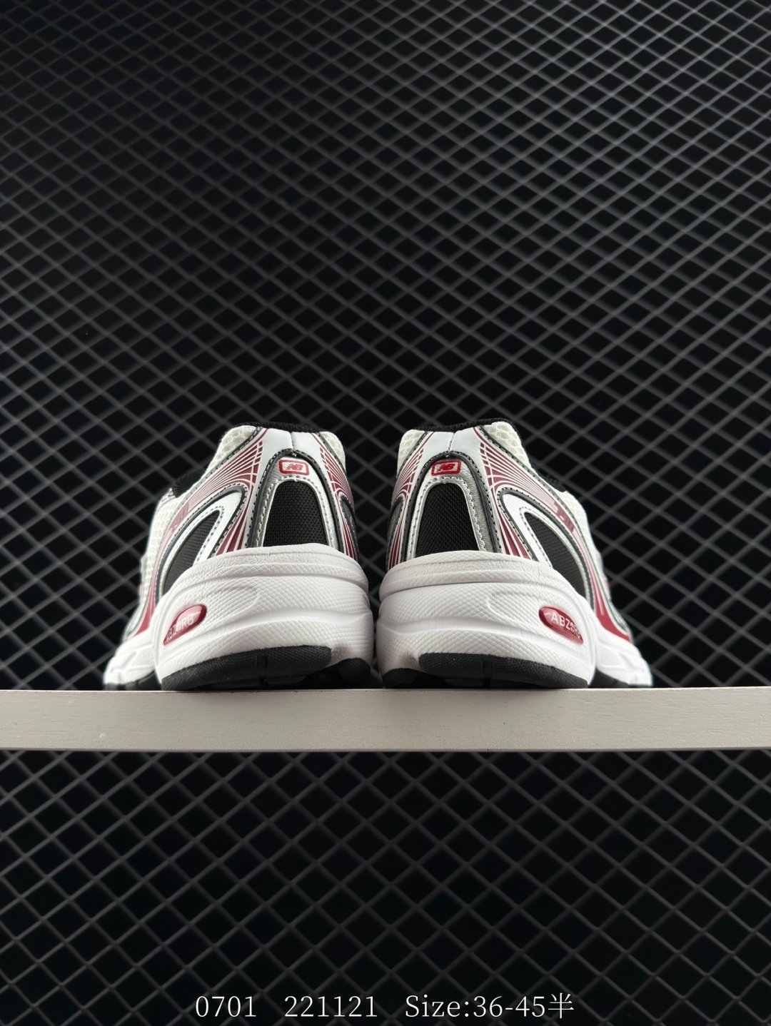 New Balance 740 ：U740RD2 ：36 37 37.5 38 38.5 39.5 40 40.5 41