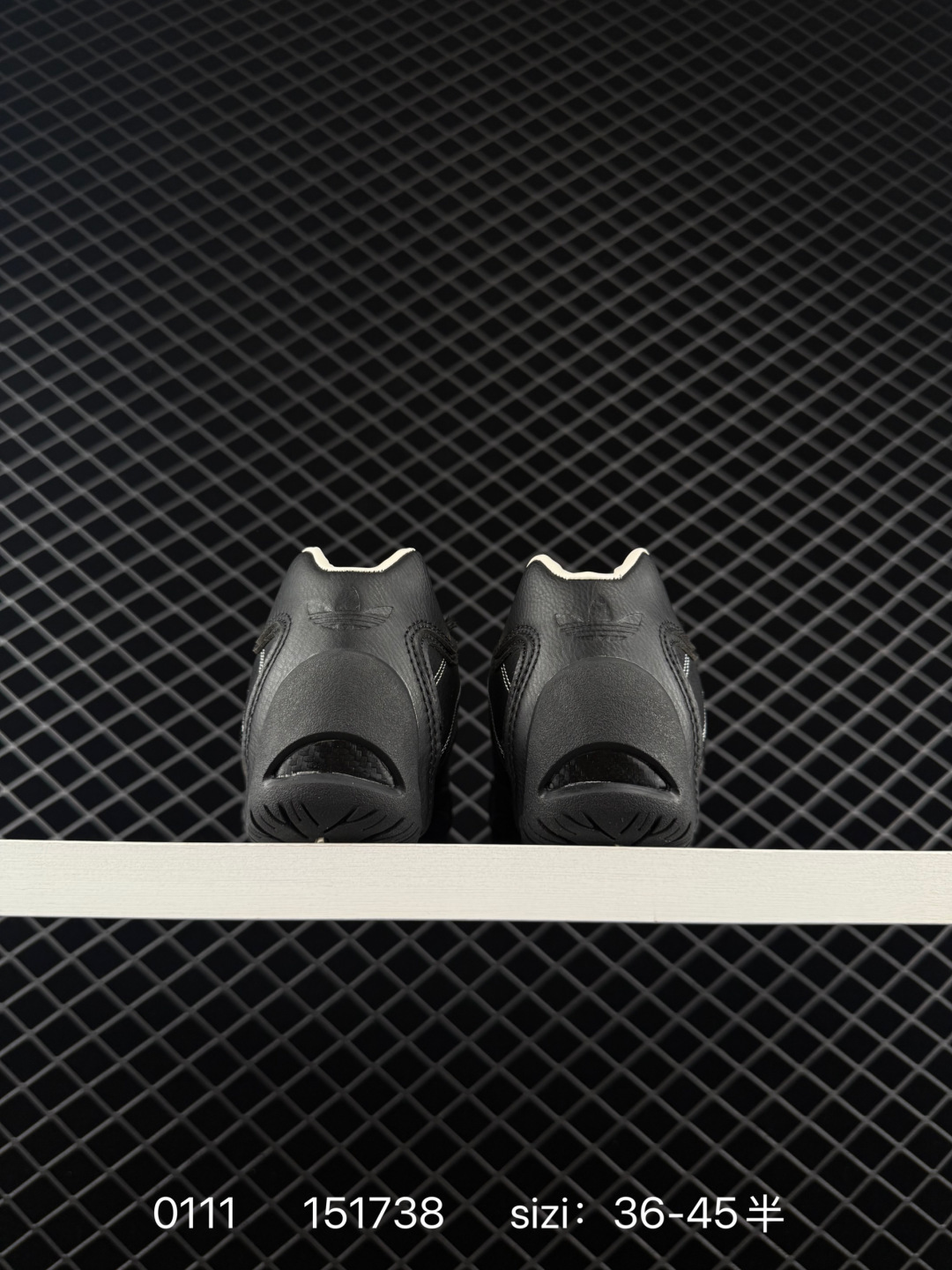 Other adidas originals ADIRACER 151738 — 1:1 Replica For Sale