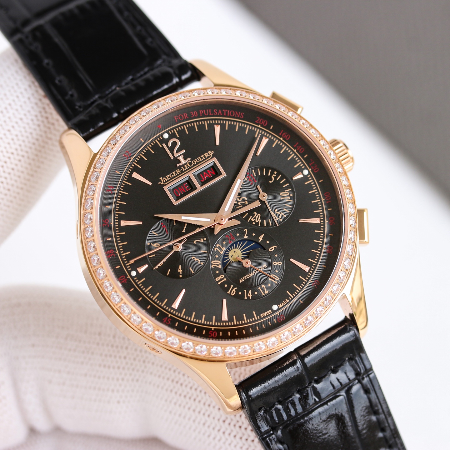 Jaeger-Le Coultre Watches V2 JAEGER-LECOULTRE (Jaeger-Le Coultre 4138420) — Premium Replica