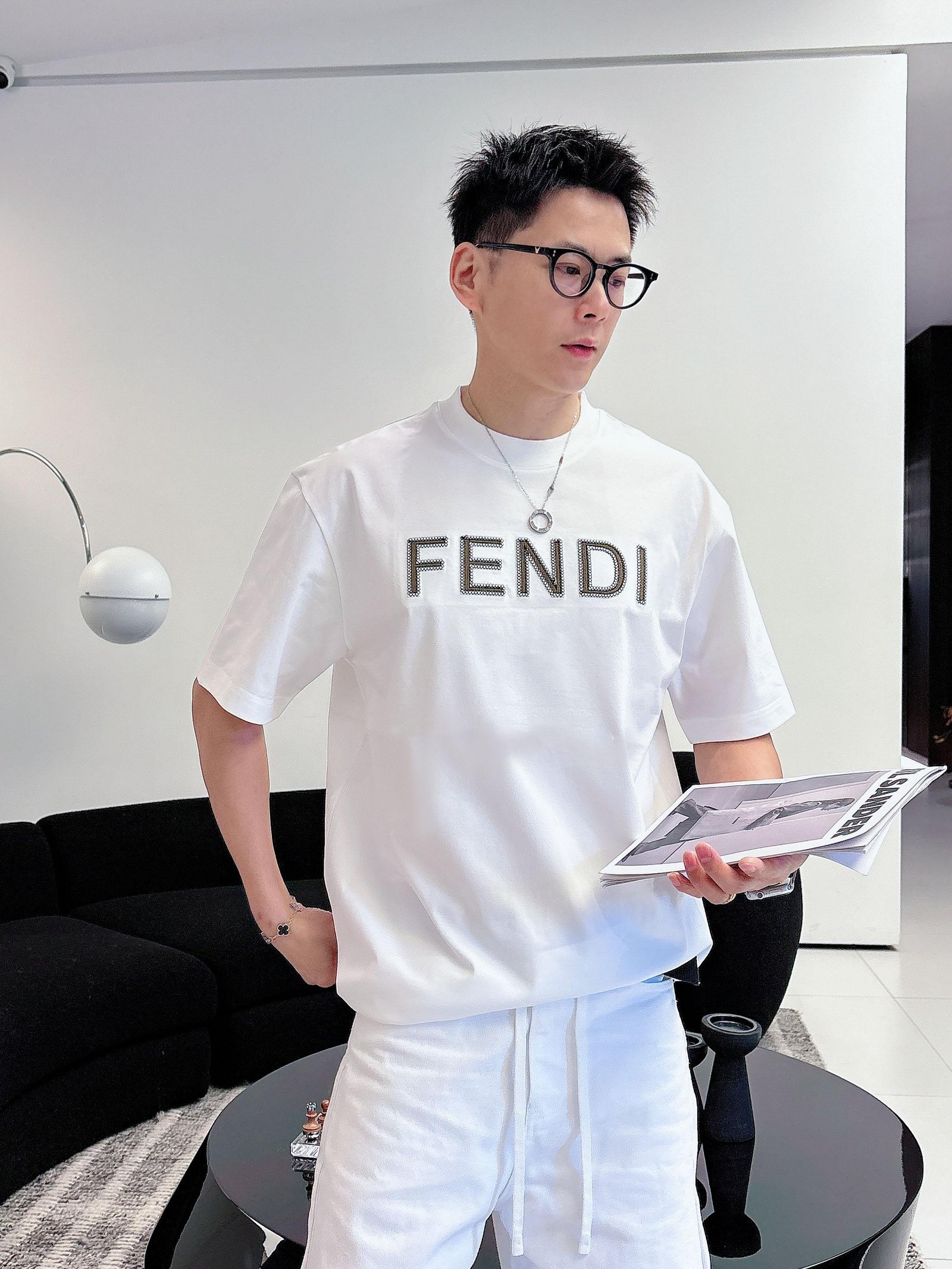 Fendi men 2026 New New T ！ logo . . . . . ！ ！