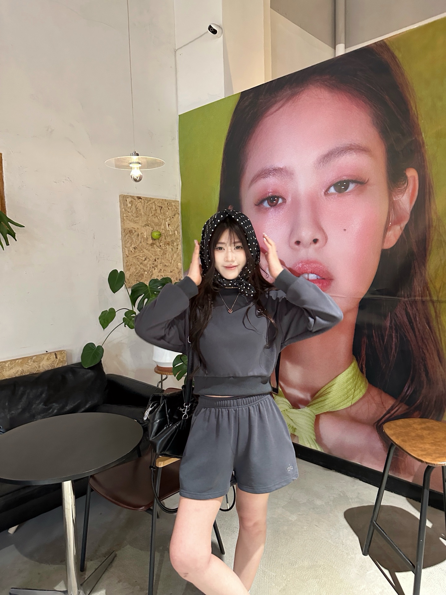 Alo Shorts This color is really high-end, a top player in the sweatshirt world! — AAA Quality Replica