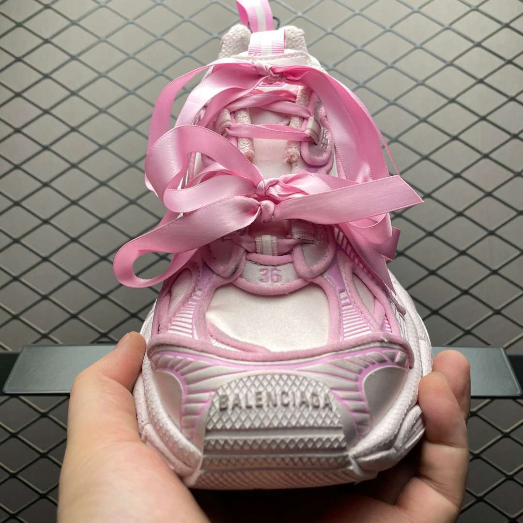 xa 3 XL Satin Bows Balenciaga 734731 W3 XSB5000 — 1:1 Replica