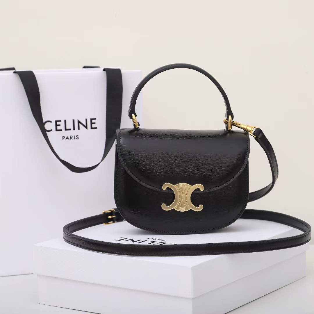 Celine bag New 10 L063 15.5x11.5x5cm New Besace Triomphe — 1:1 Replica
