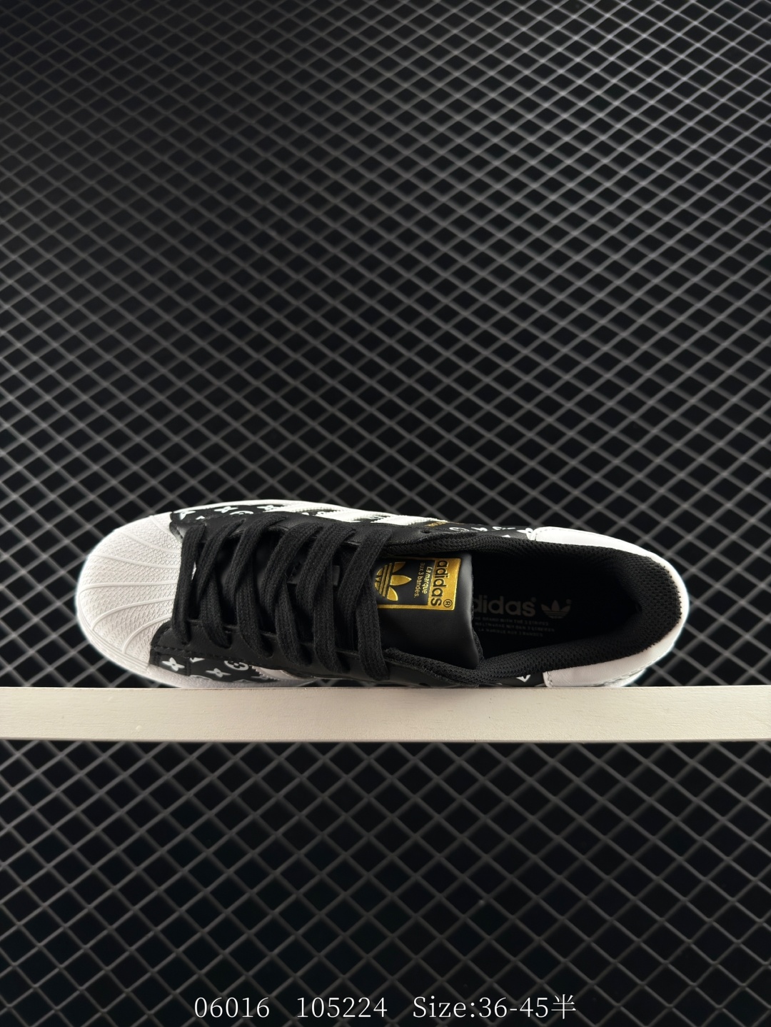 Adidas Originals Superstar Pride RM B23642 Size 36-45 105224 — 1:1 Replica