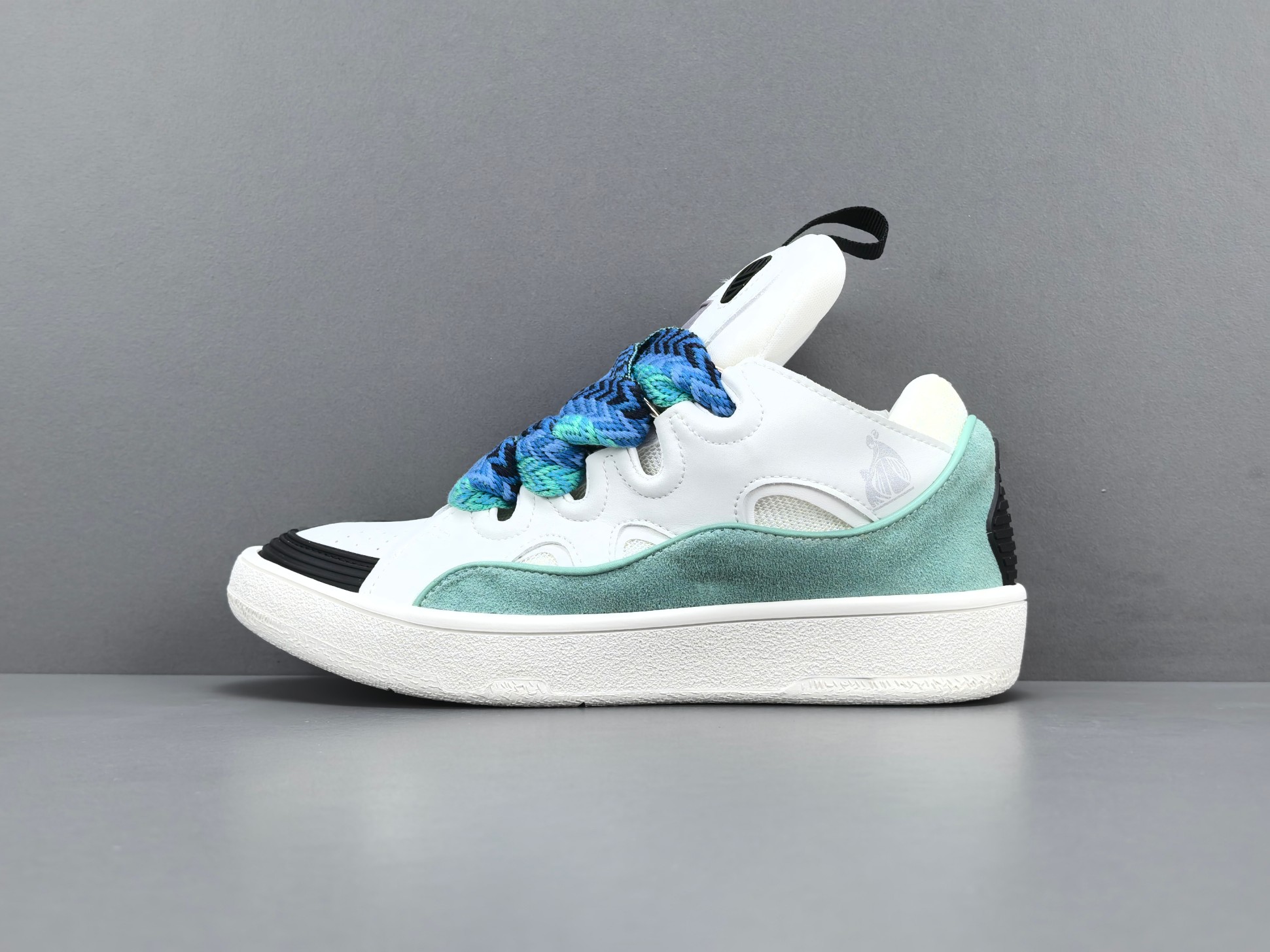 Lanvin Shoes P Channel Advantage disponível no atacado