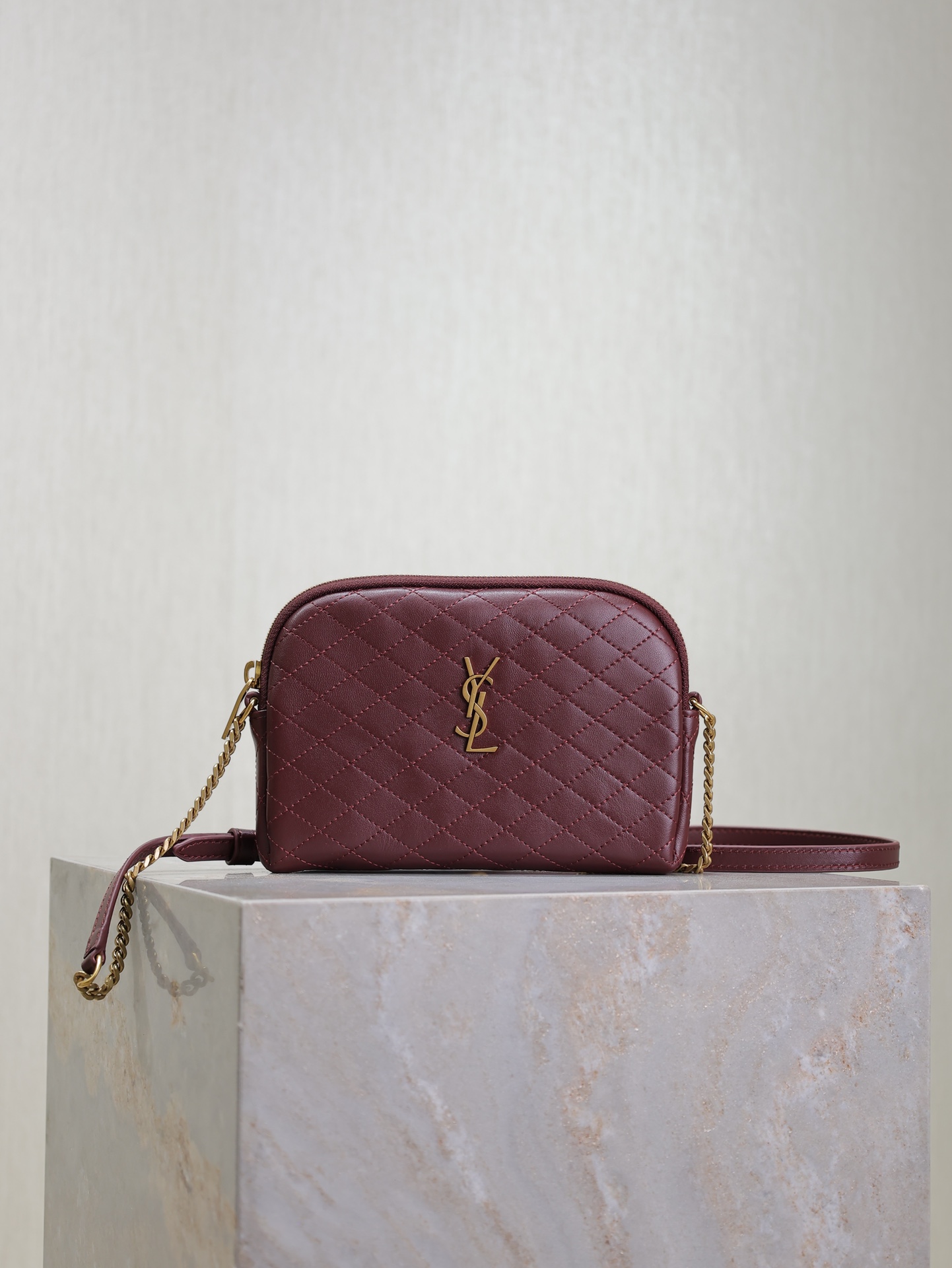 YSL-väska Maroon guldspänne fårskinn