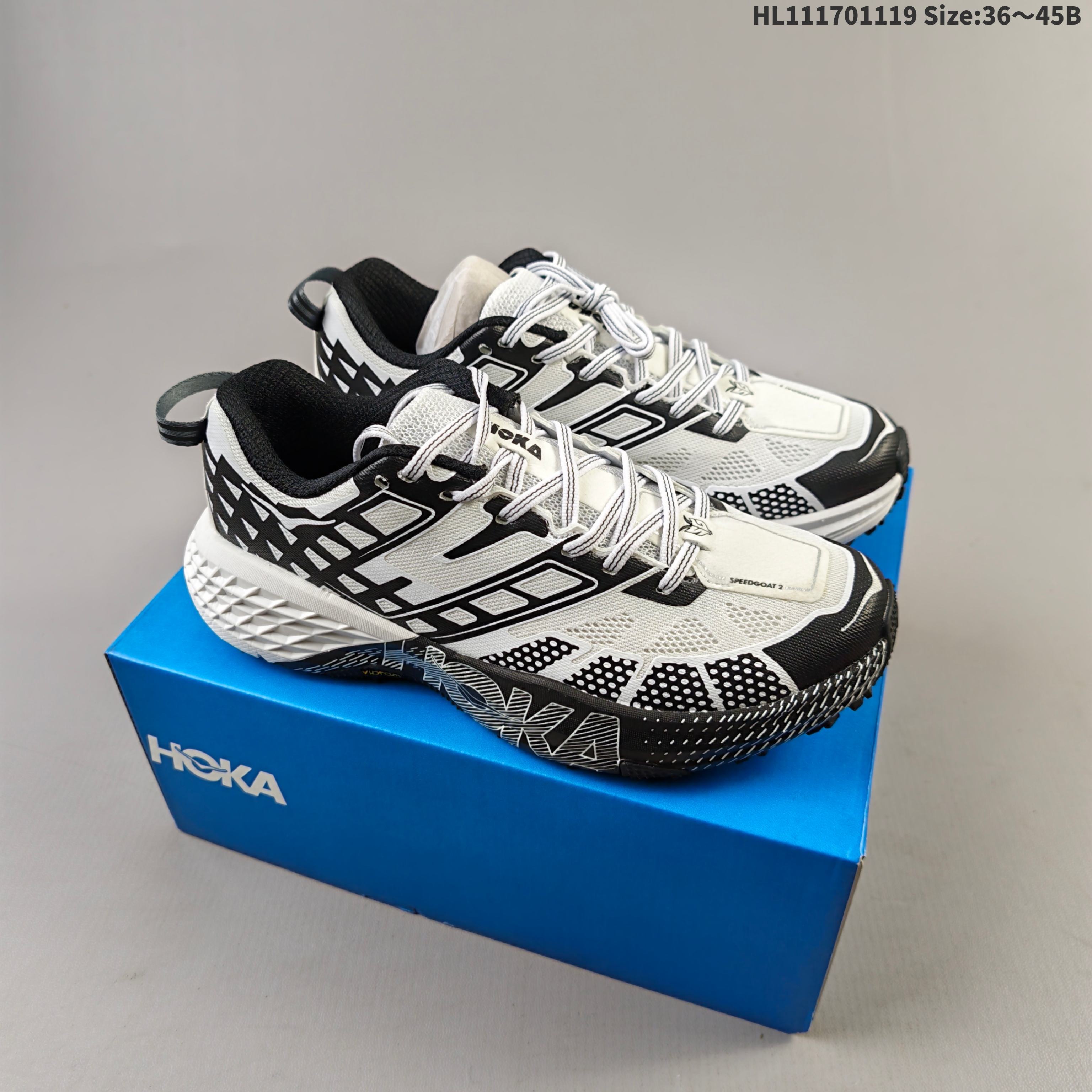 HOKA ONE ONE Speedgoat 2 White Black EU 36-45 Trail Shoe Trail Running Sneakers - Unisex BS-69465