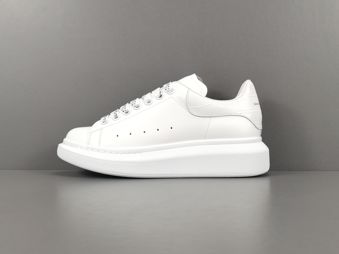 Alexander Mc Queen Schuhe P Channel Advantage im Großhandel erhältlich